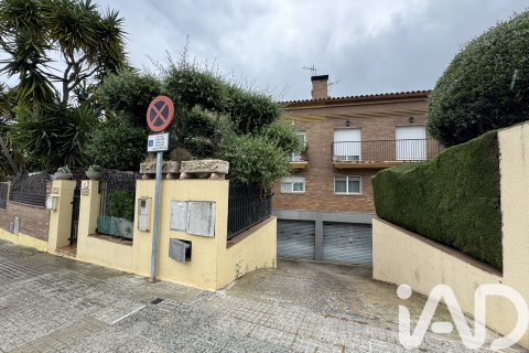 House in Sant Vicenc De Montalt, Barcelona, Spanien 3 Schlafzimmer, 227 m2 Nr. 187977