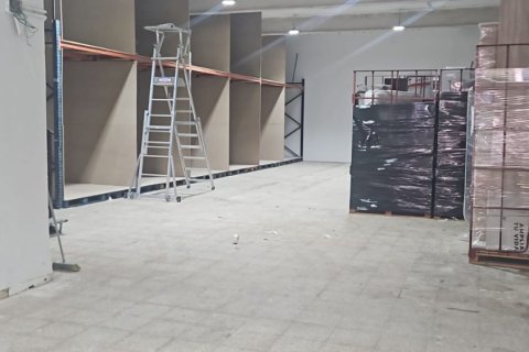 Lokal usługowy w Hiszpanii 729 mkw. nr 160742