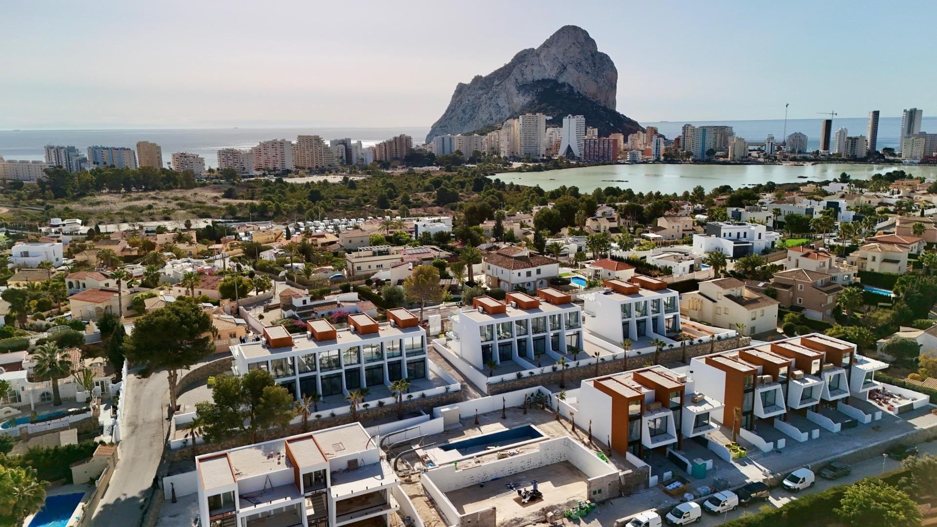House in Calpe, Alicante, Spain 3 bedrooms, 200 sq.m. No. 165274