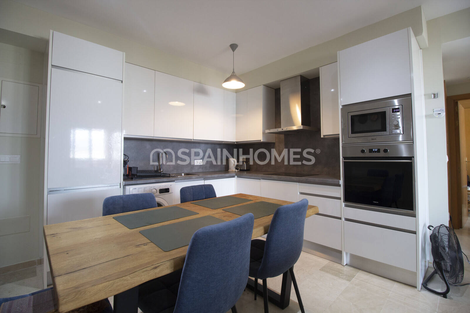 Dzīvoklis Estepona, Malaga, Spānijā 2 istabas, 70 m2 Nr. 195401