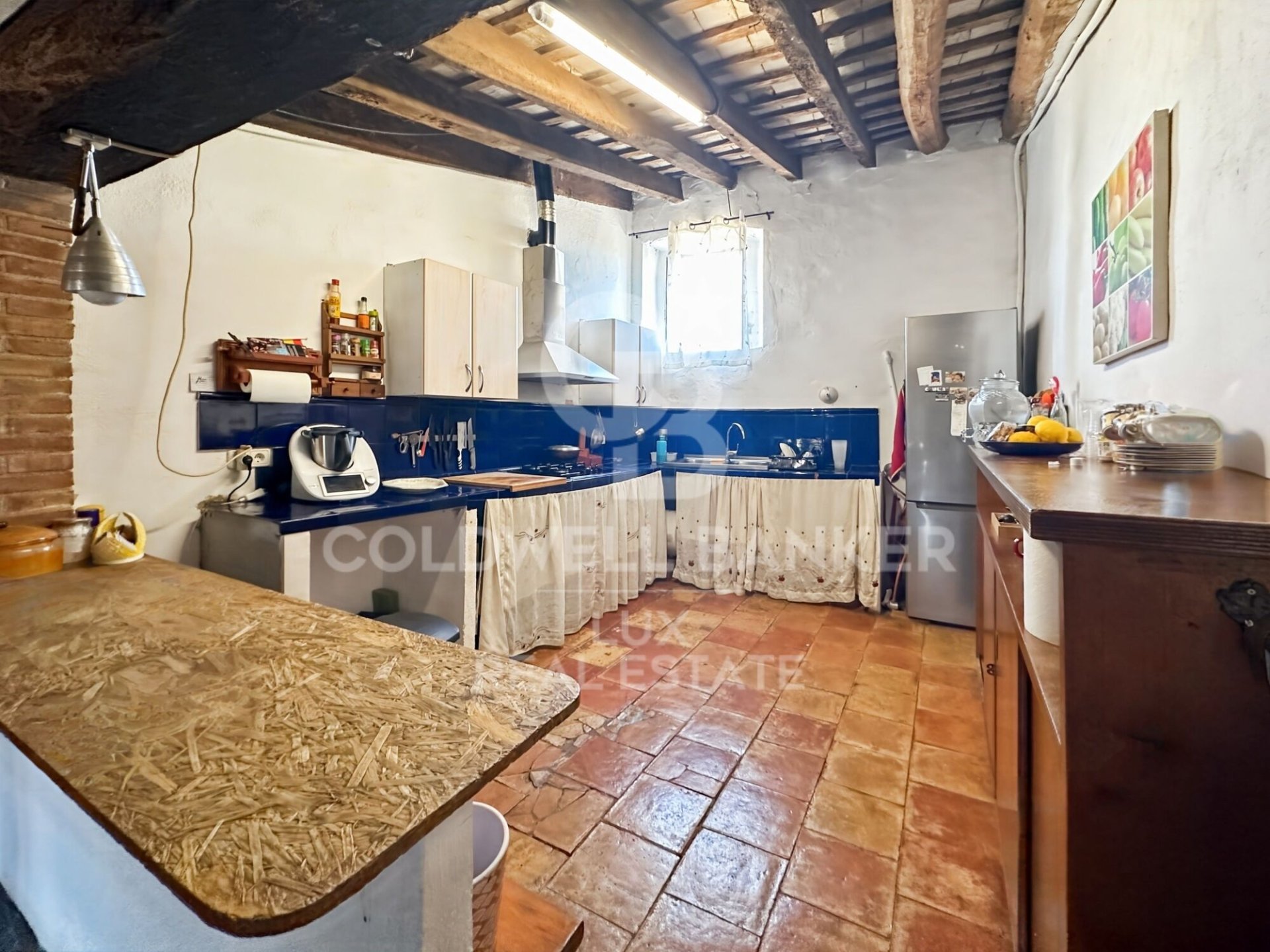 House à L'Escala, Girona, Espagne 1352 m2 No. 158174