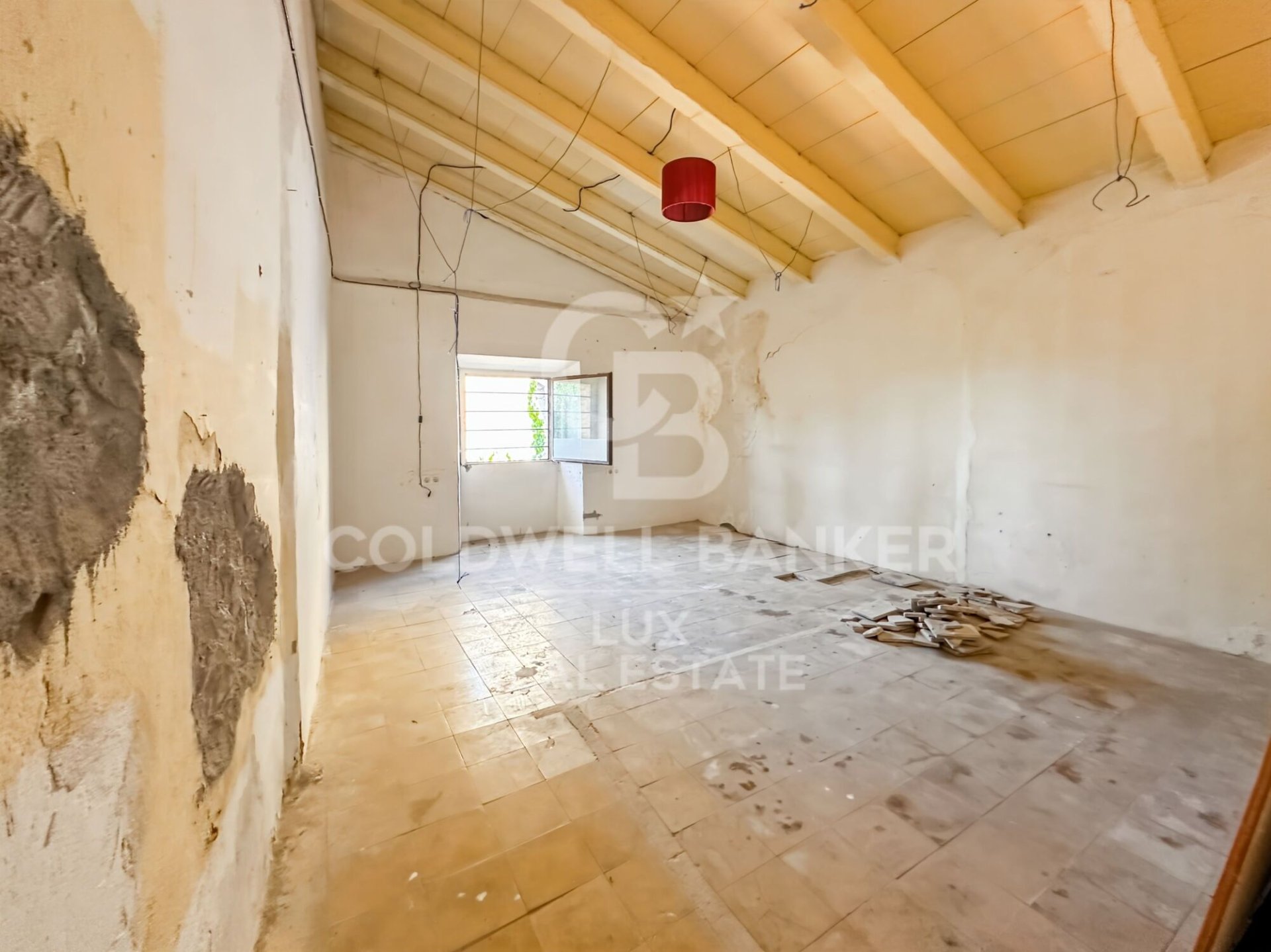 House à L'Escala, Girona, Espagne 1352 m2 No. 158174