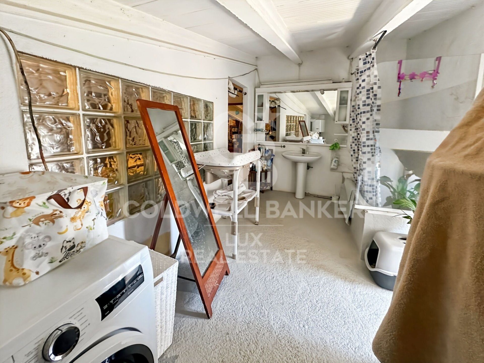 House à L'Escala, Girona, Espagne 1352 m2 No. 158174