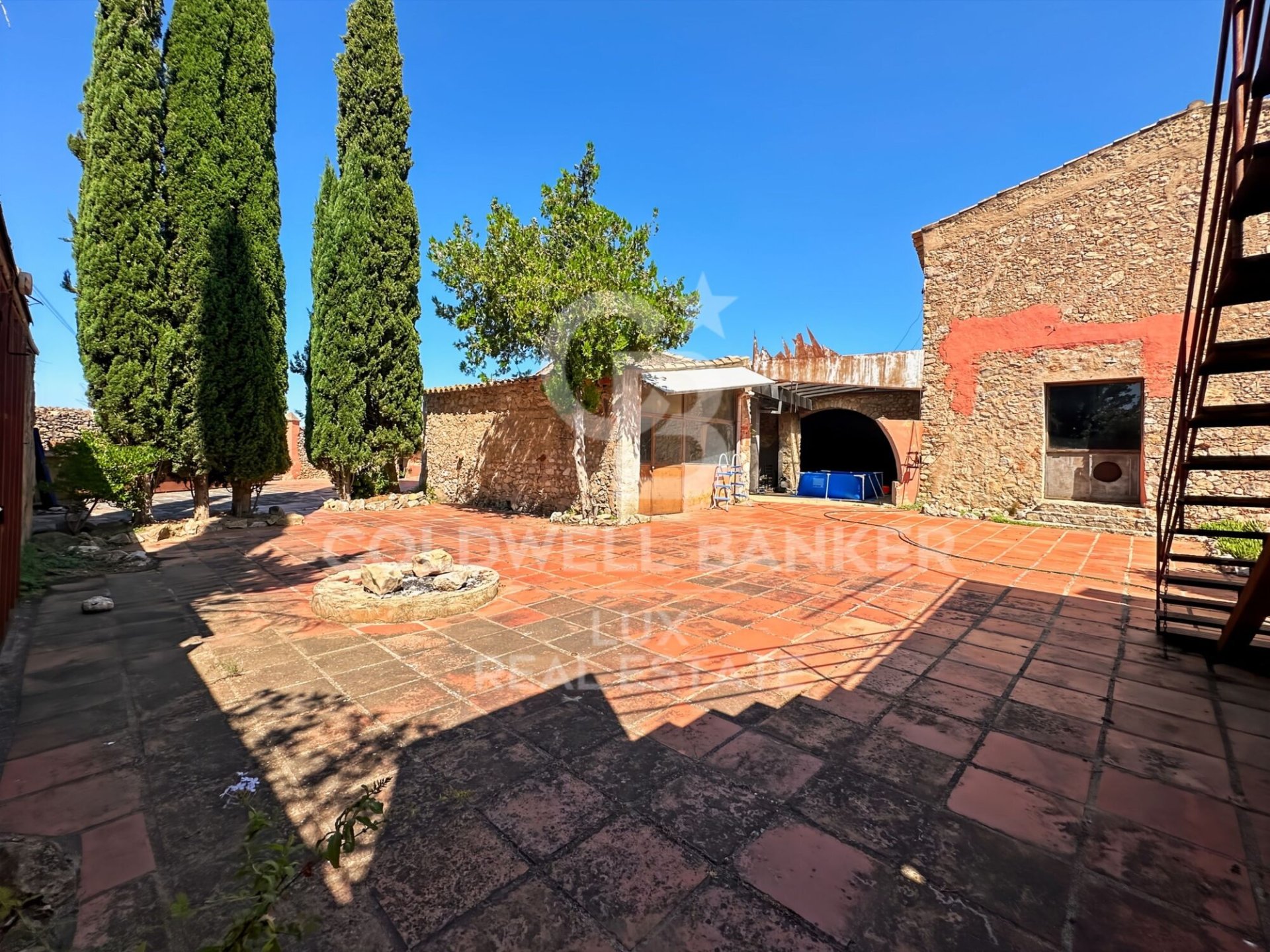 House à L'Escala, Girona, Espagne 1352 m2 No. 158174