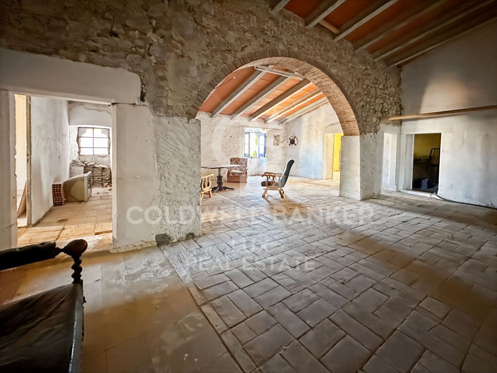 House à L'Escala, Girona, Espagne 1352 m2 No. 158174