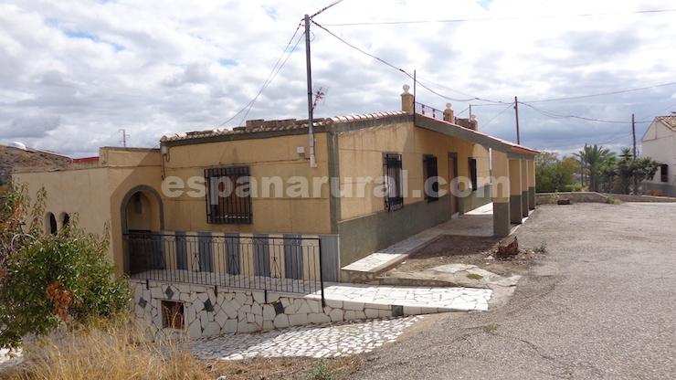 House in Albox, Almeria, Spain 6 bedrooms, 275 sq.m. No. 184001
