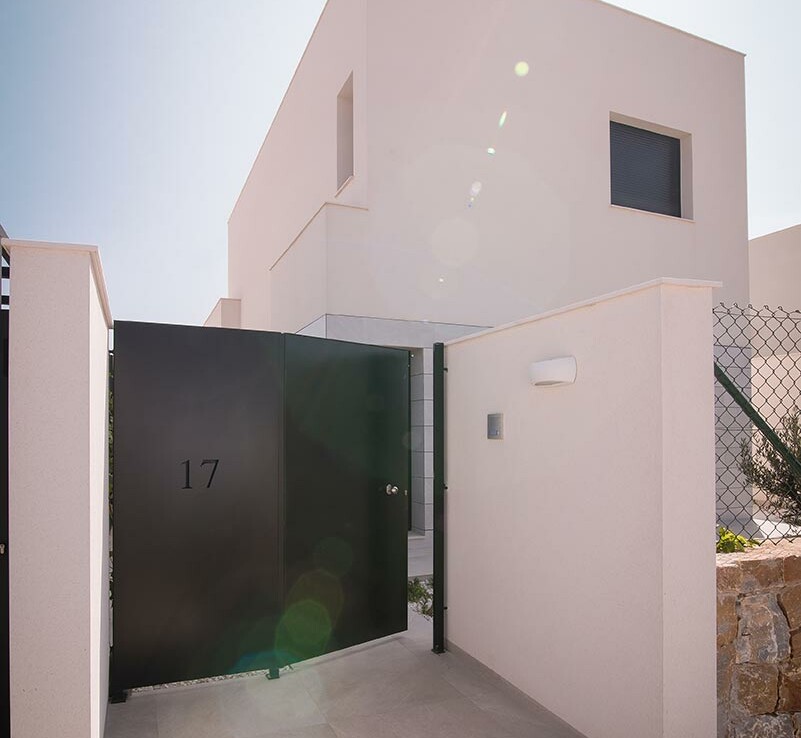 Villa à Los Montesinos, Alicante, Espagne 3 chambres, 100 m2 No. 58121
