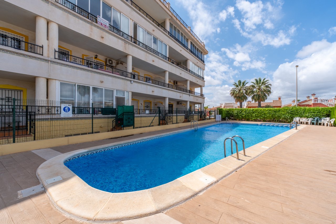 Huoneisto Playa Flamenca II, Alicante, Espanja 2 makuuhuonetta, 68 m2 No. 195430