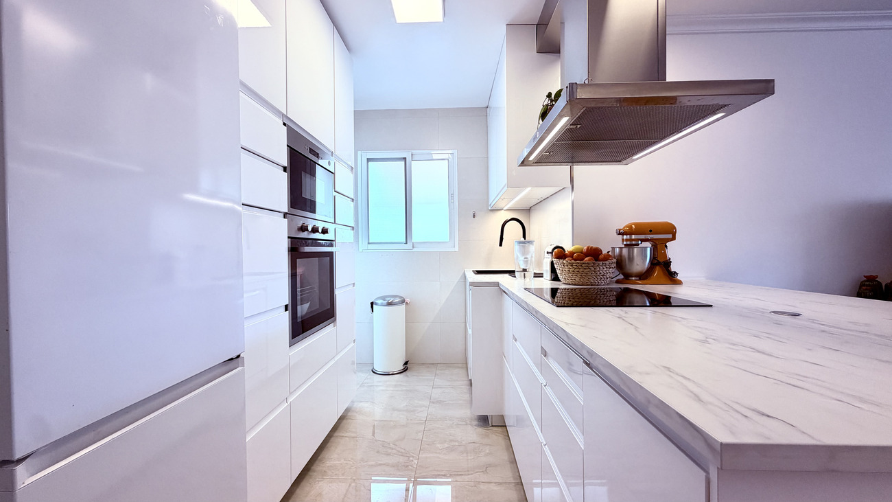 Apartamento en Alicante, España 3 dormitorios,  No. 195429
