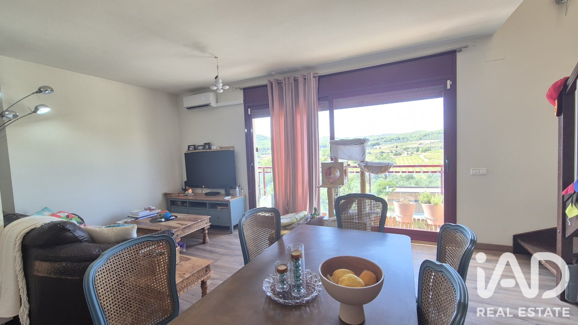 Duplex à Bonastre, Tarragona, Espagne 3 chambres, 107 m2 No. 196629