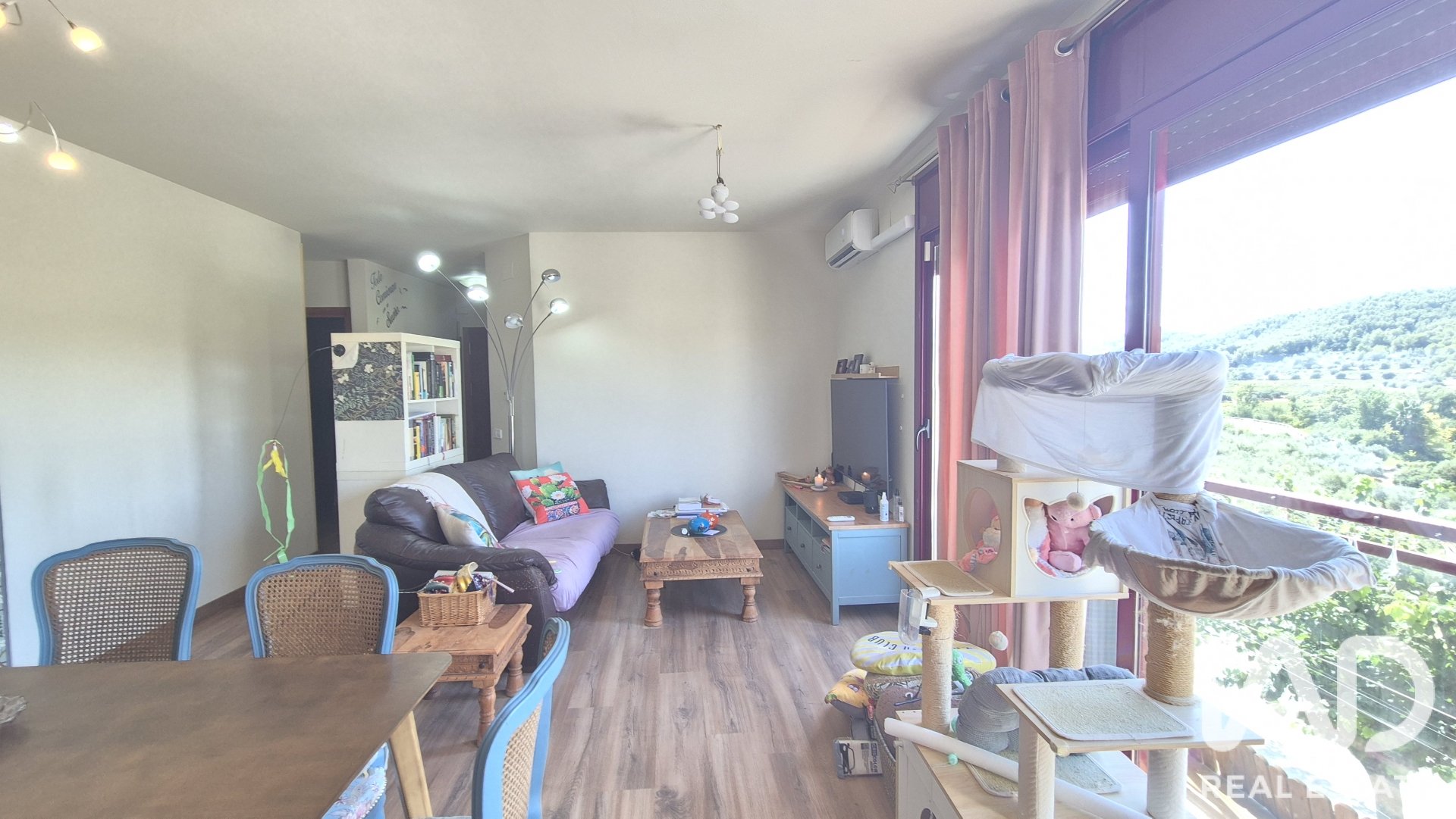 Duplex à Bonastre, Tarragona, Espagne 3 chambres, 107 m2 No. 196629