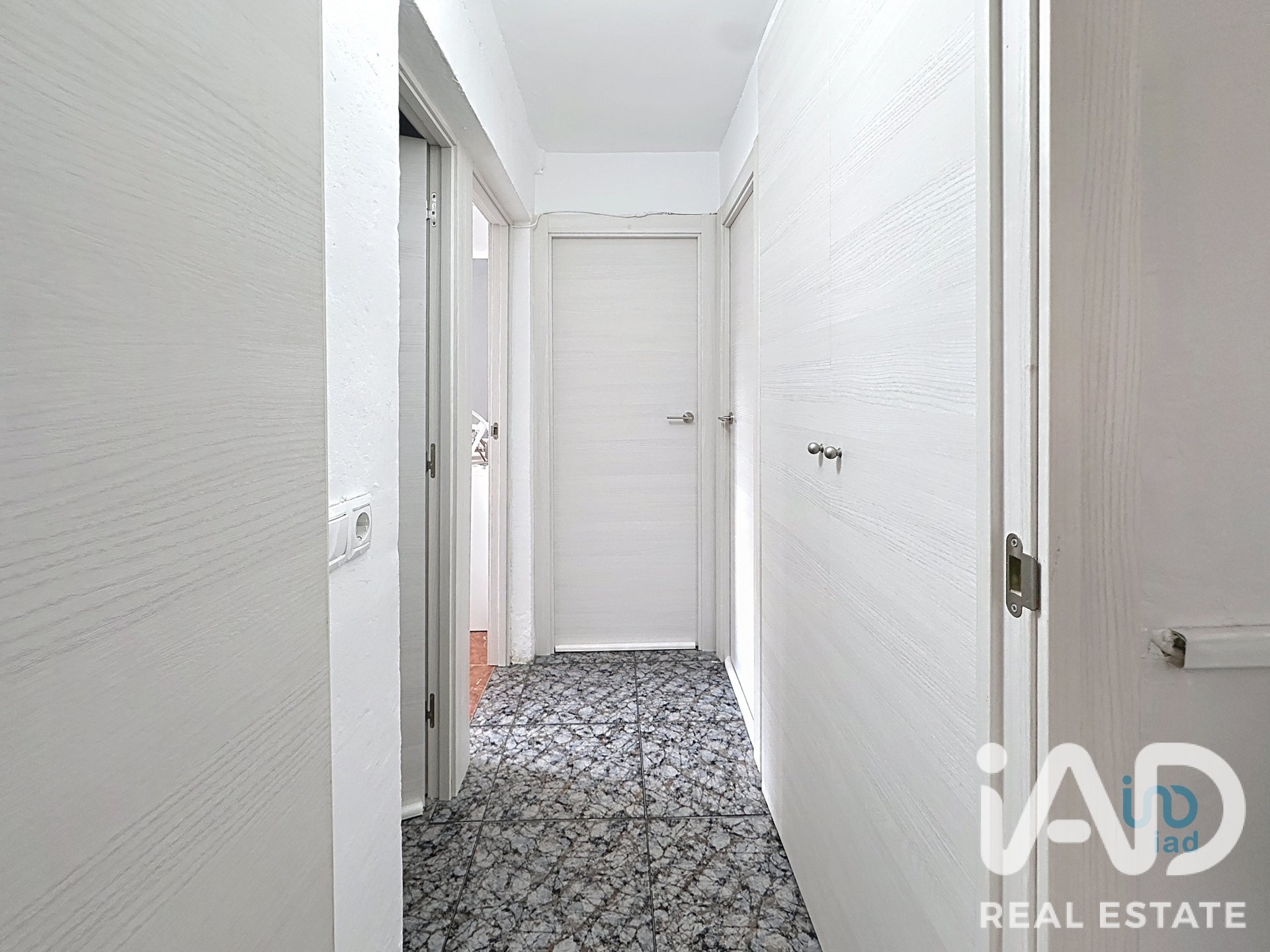 Apartment à Olesa de Montserrat, Barcelona, Espagne 3 chambres, 61 m2 No. 196624