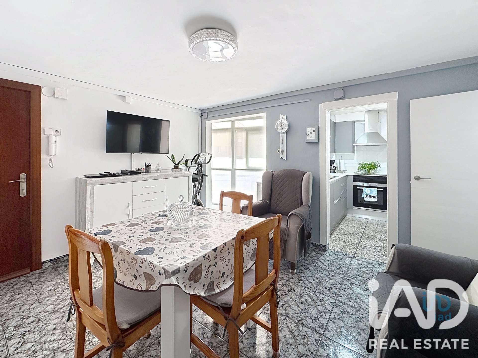 Apartment à Olesa de Montserrat, Barcelona, Espagne 3 chambres, 61 m2 No. 196624