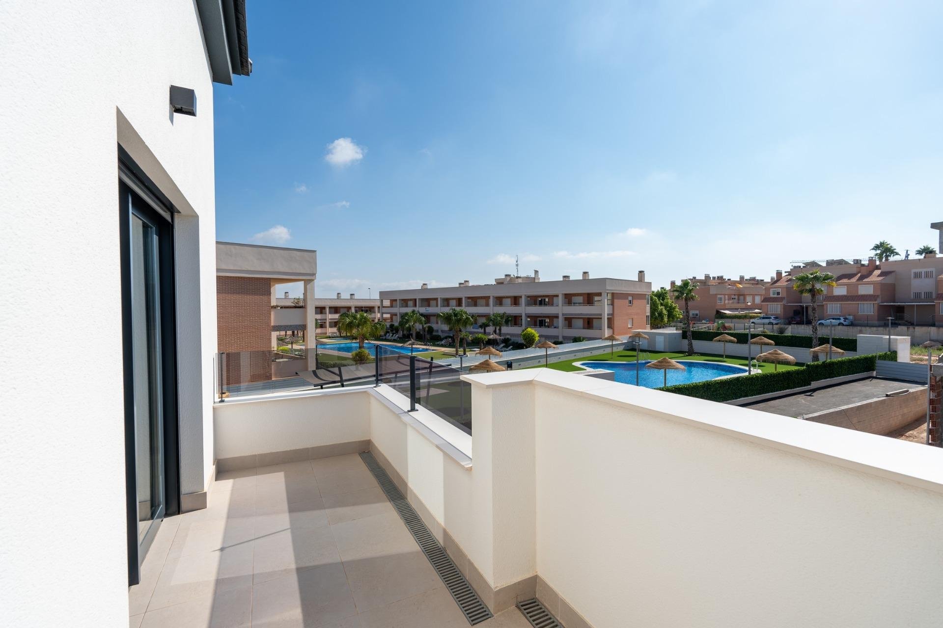 Townhouse in Gran Alacant, Alicante, Spanien 3 Schlafzimmer, 94 m2 Nr. 76069