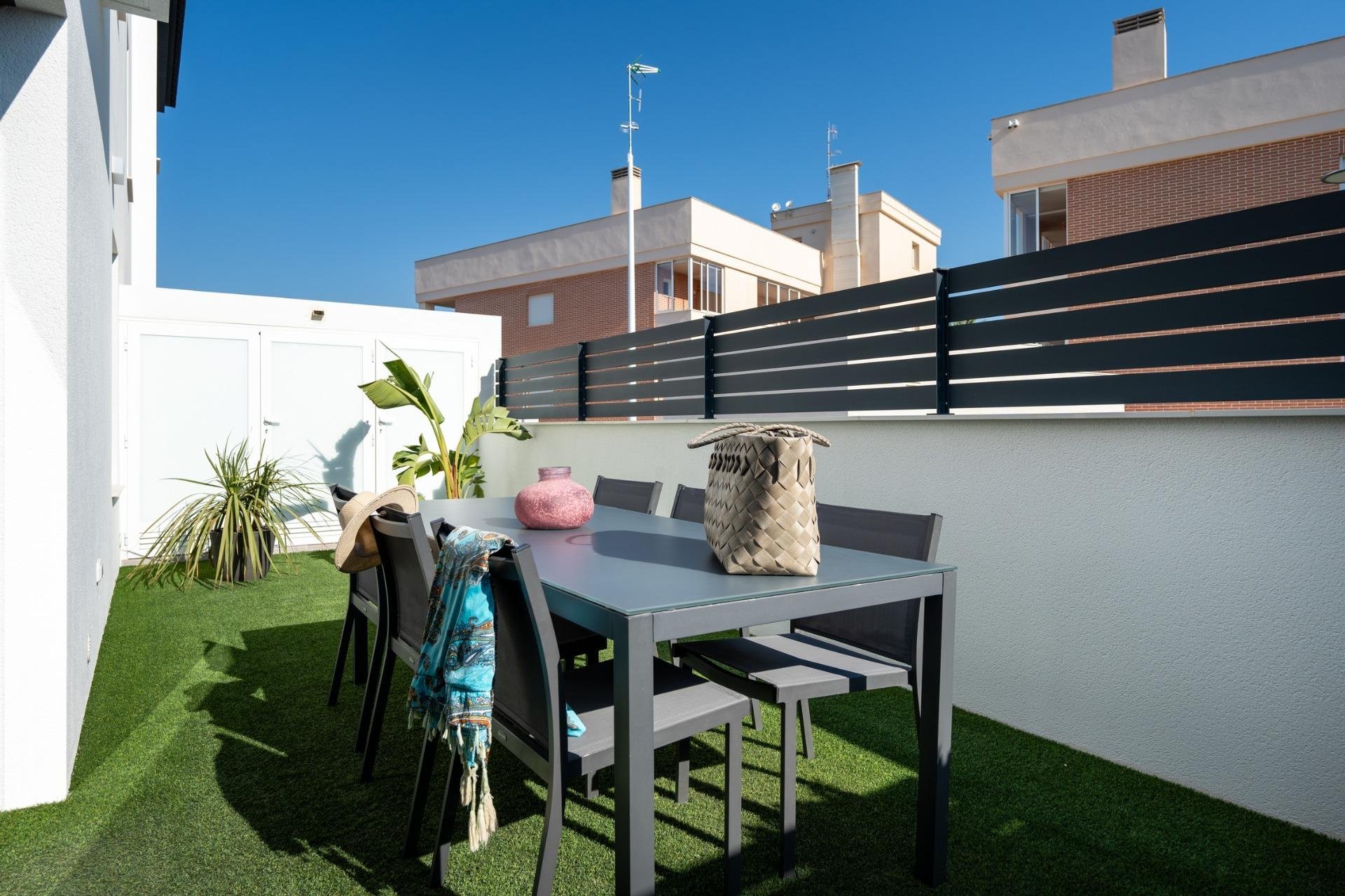 Townhouse in Gran Alacant, Alicante, Spanien 3 Schlafzimmer, 94 m2 Nr. 76069