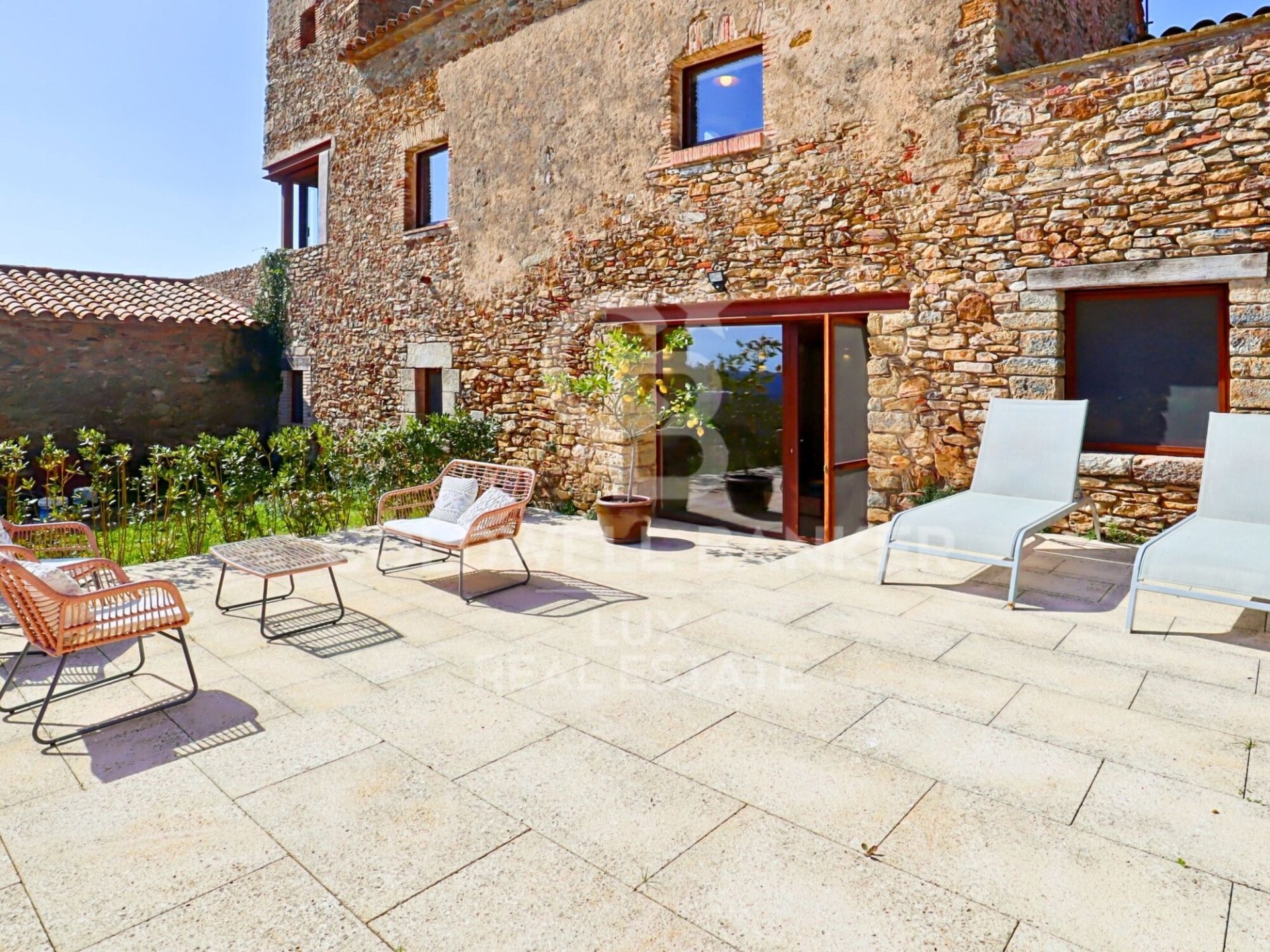 House in Girona, Spain 12 bedrooms, 1152 sq.m. No. 160187