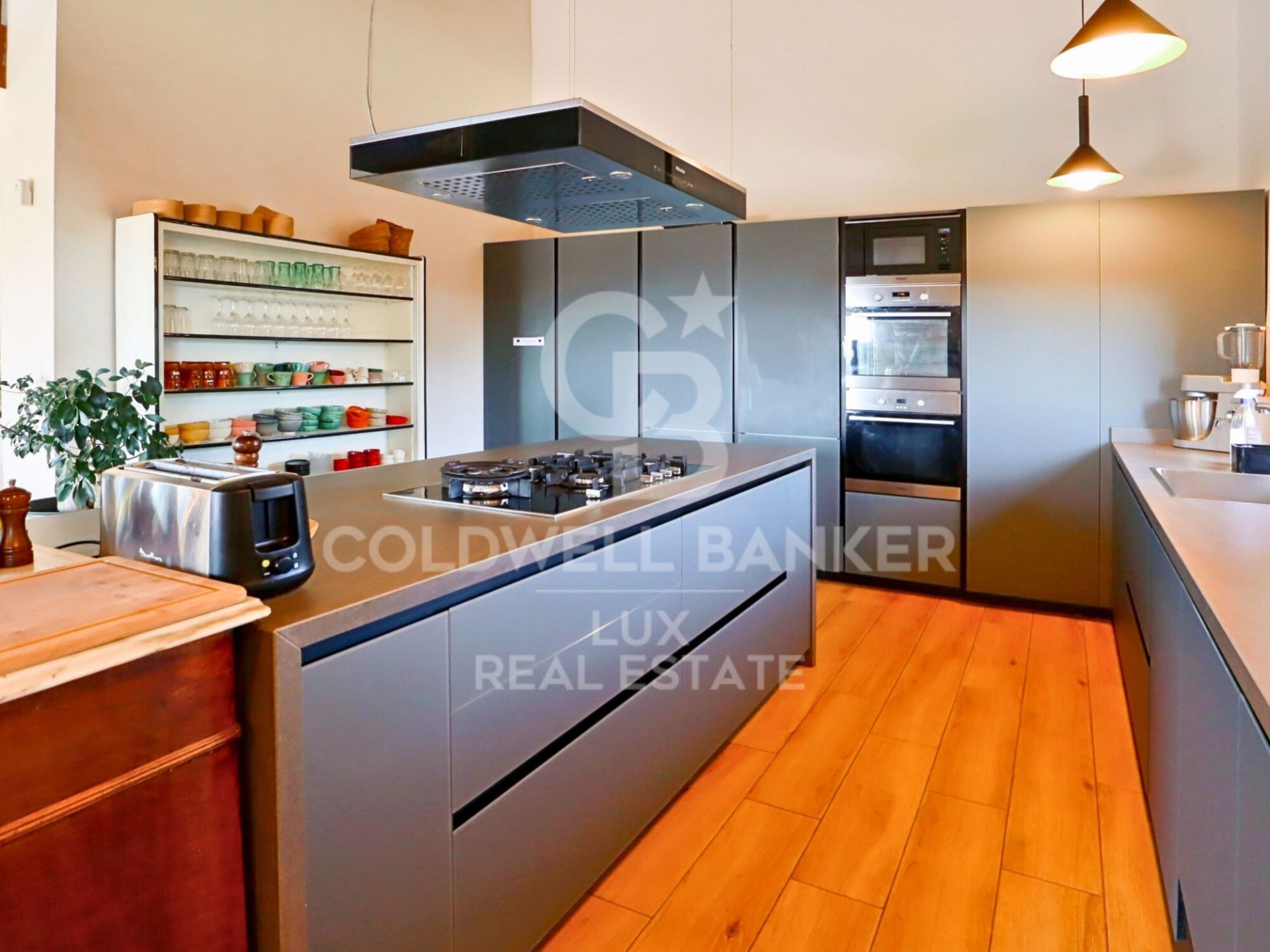 House in Girona, Spain 12 bedrooms, 1152 sq.m. No. 160187