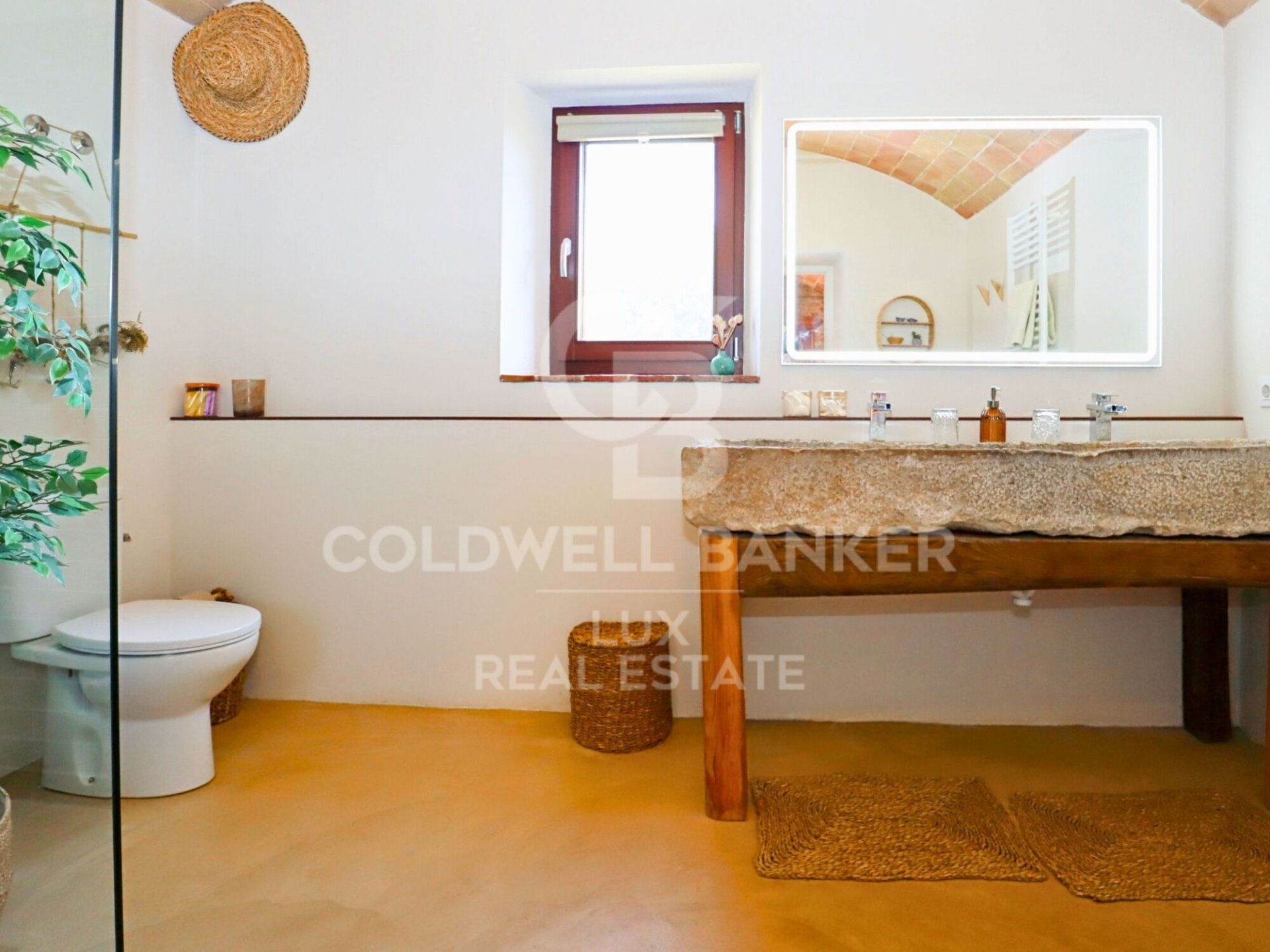House in Girona, Spain 12 bedrooms, 1152 sq.m. No. 160187