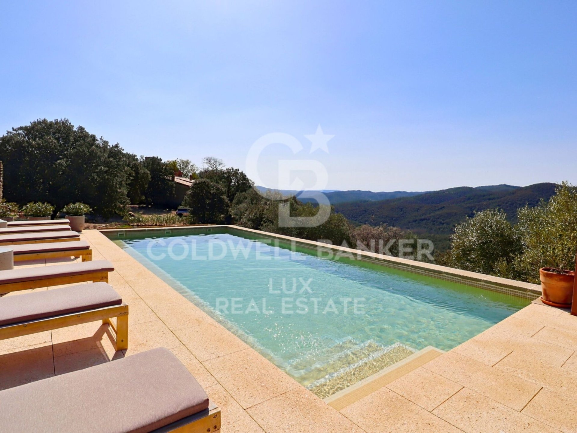 House in Girona, Spain 12 bedrooms, 1152 sq.m. No. 160187