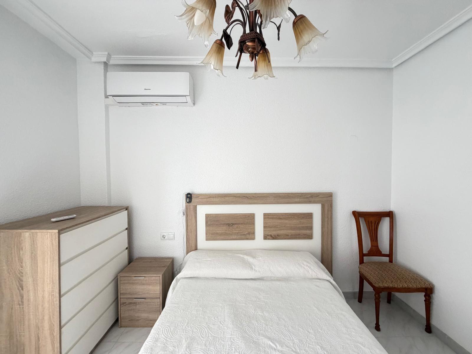 Apartament w Torrevieja, Alicante, Hiszpania 3 sypialnie, 81 mkw. nr 183090