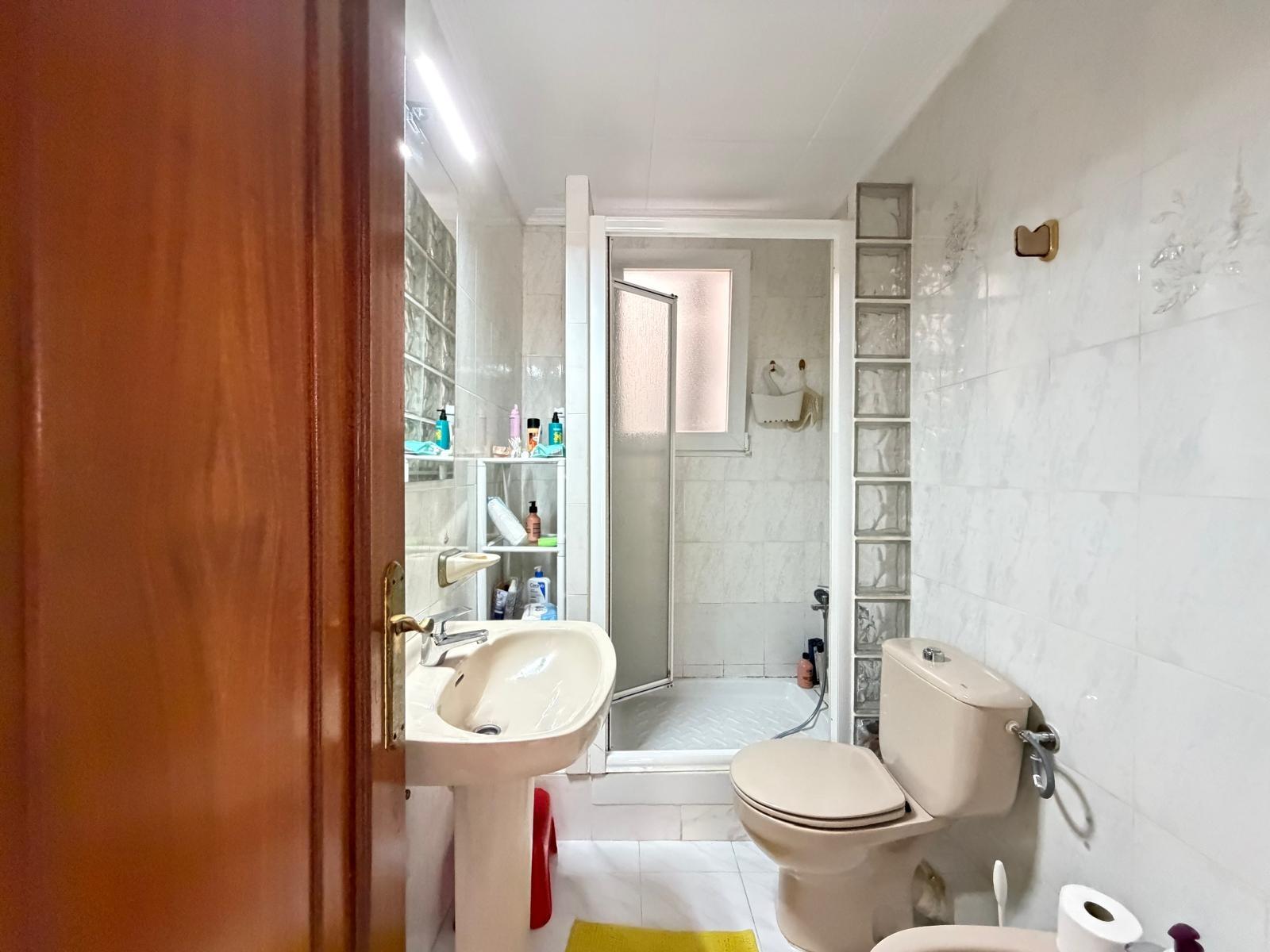 Apartament w Torrevieja, Alicante, Hiszpania 3 sypialnie, 81 mkw. nr 183090