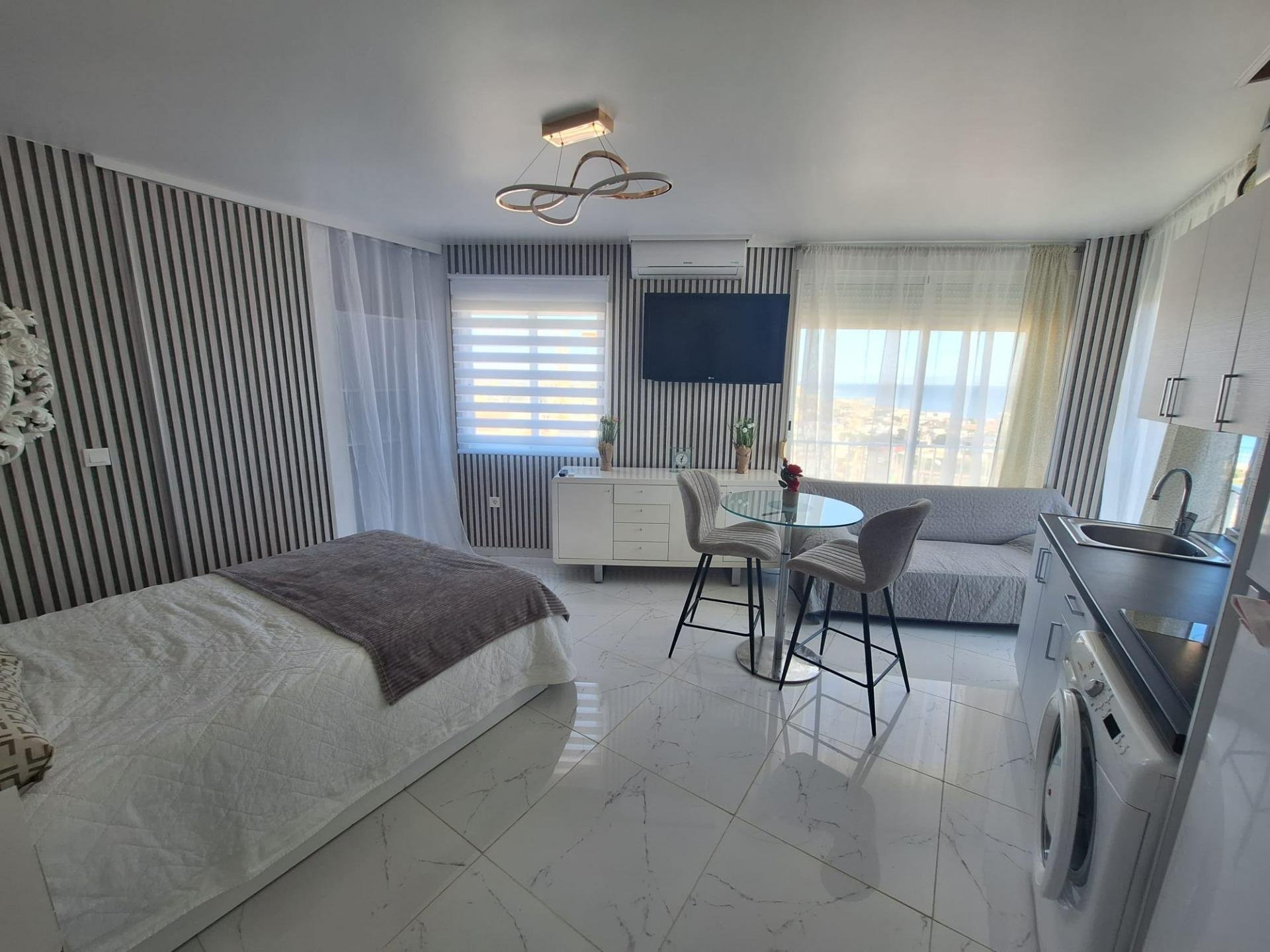 Apartament w Torrevieja, Alicante, Hiszpania 33 mkw. nr 182938