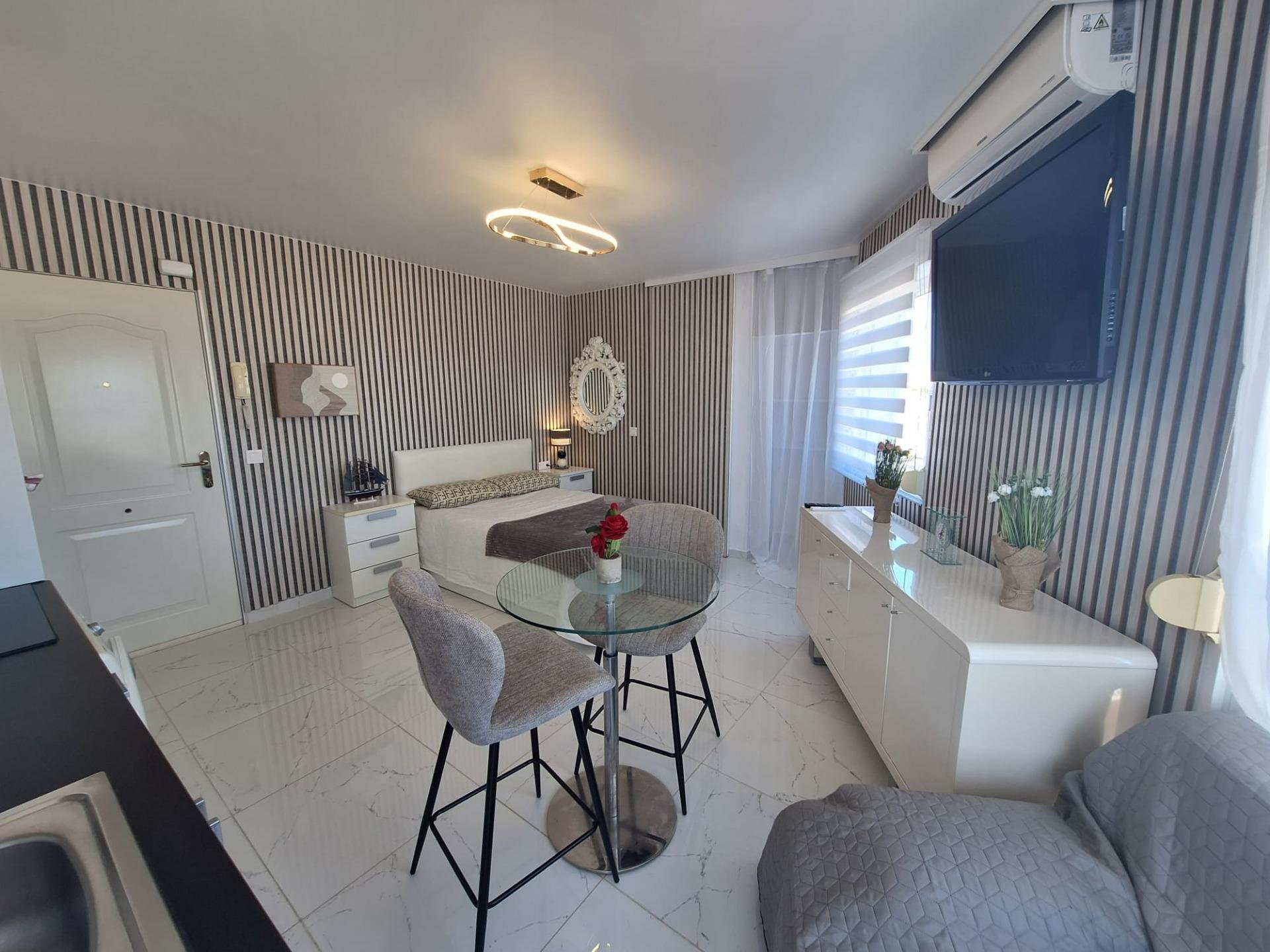 Apartament w Torrevieja, Alicante, Hiszpania 33 mkw. nr 182938