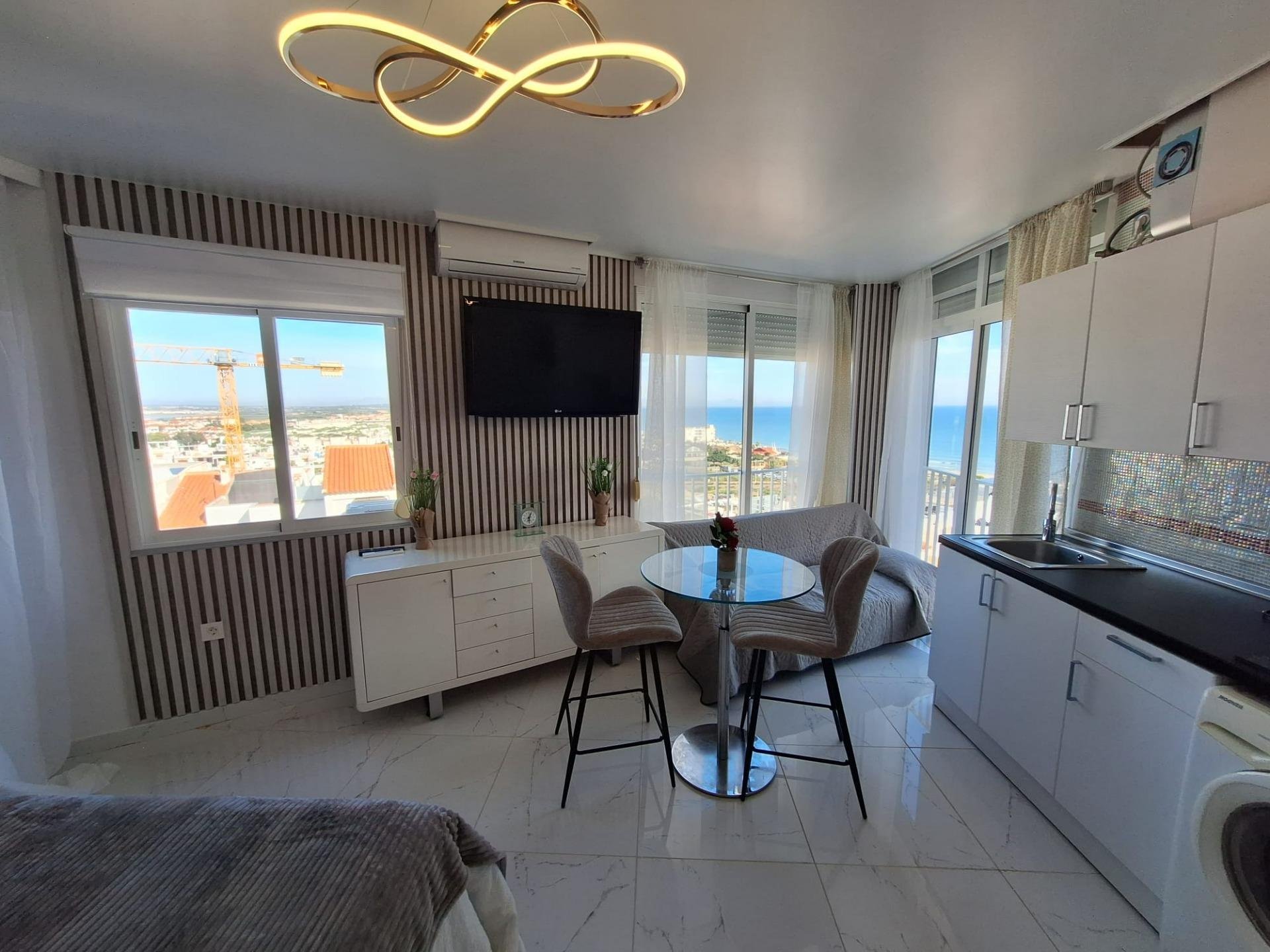 Apartament w Torrevieja, Alicante, Hiszpania 33 mkw. nr 182938