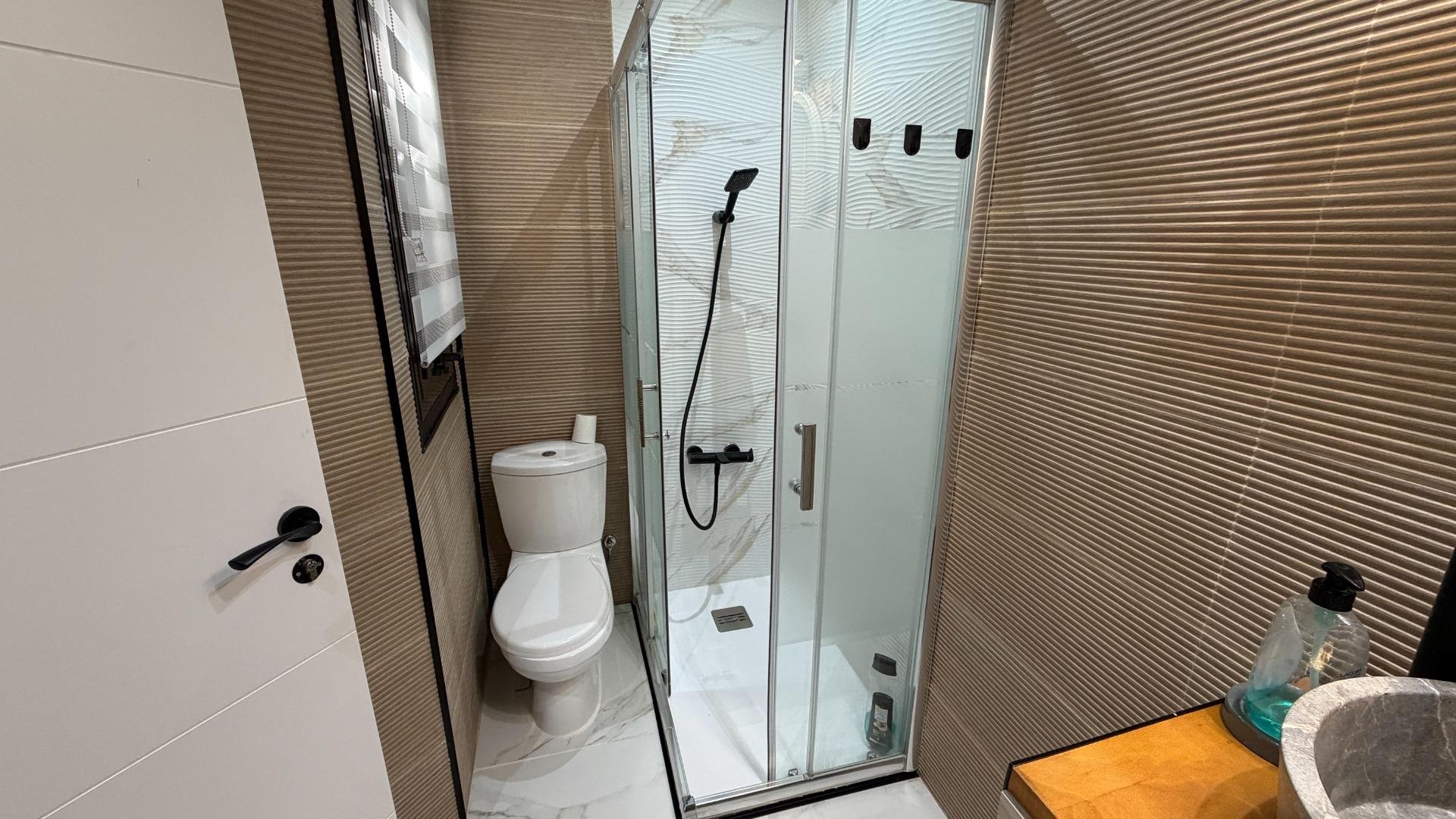 Appartamento a Torrevieja, Alicante, Spagna 44 mq. N° 182973
