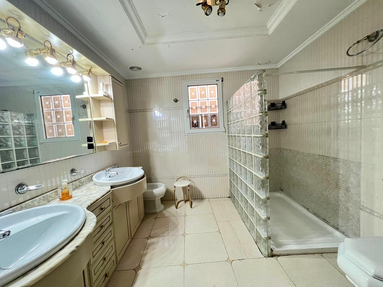 Huoneisto Torrevieja, Alicante, Espanja 4 makuuhuonetta, 112 m2 No. 182971