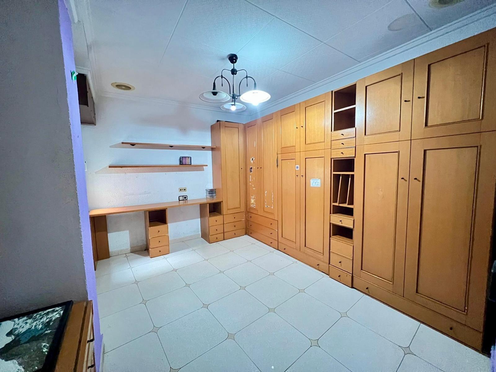 Huoneisto Torrevieja, Alicante, Espanja 4 makuuhuonetta, 112 m2 No. 182971