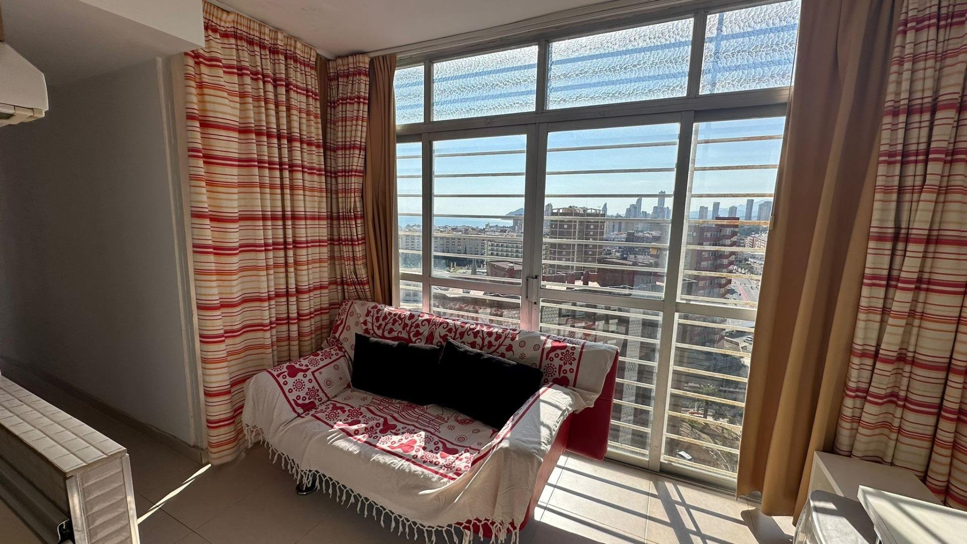 Appartamento a Benidorm, Alicante, Spagna 42 mq. N° 182969