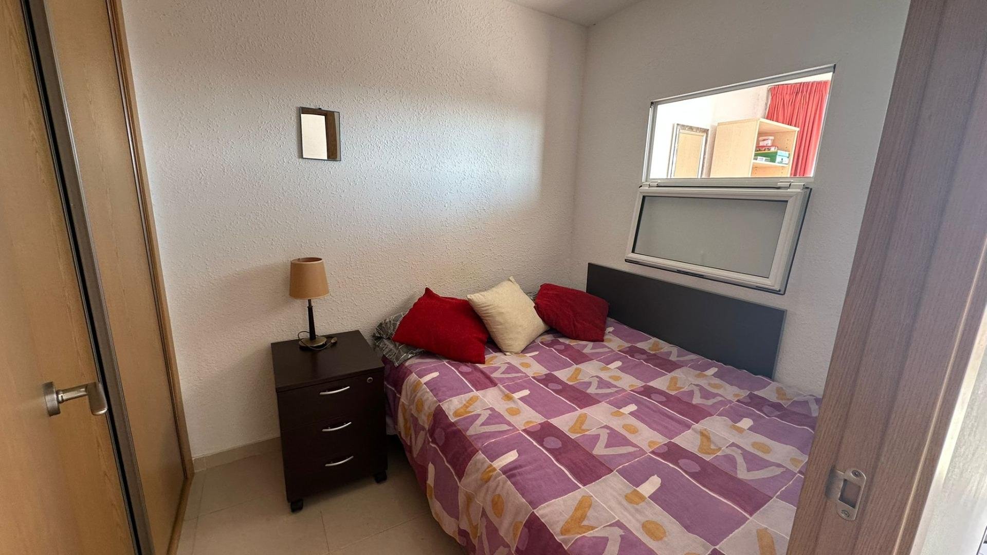 Appartamento a Benidorm, Alicante, Spagna 42 mq. N° 182969