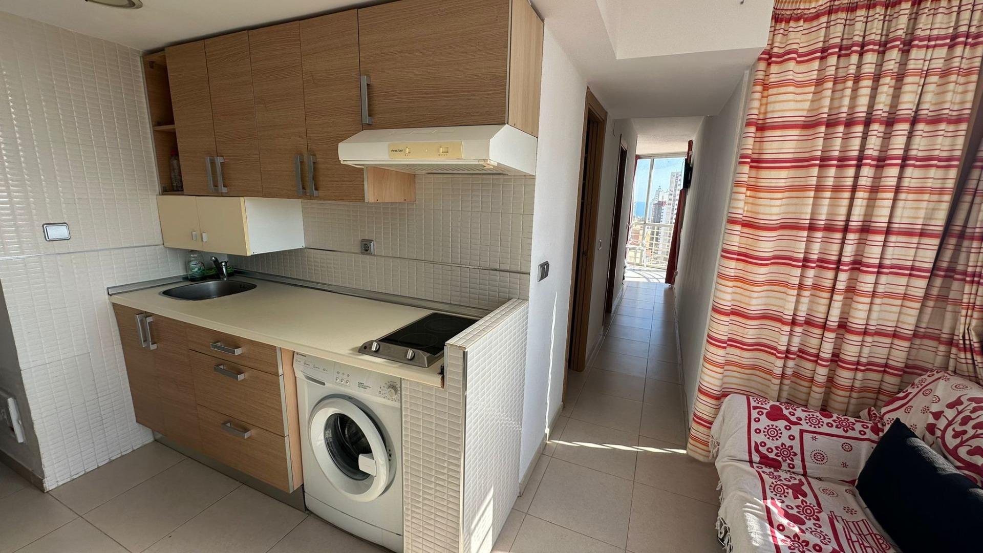 Appartamento a Benidorm, Alicante, Spagna 42 mq. N° 182969