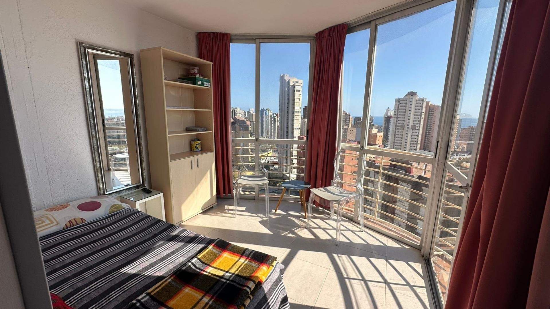 Appartamento a Benidorm, Alicante, Spagna 42 mq. N° 182969