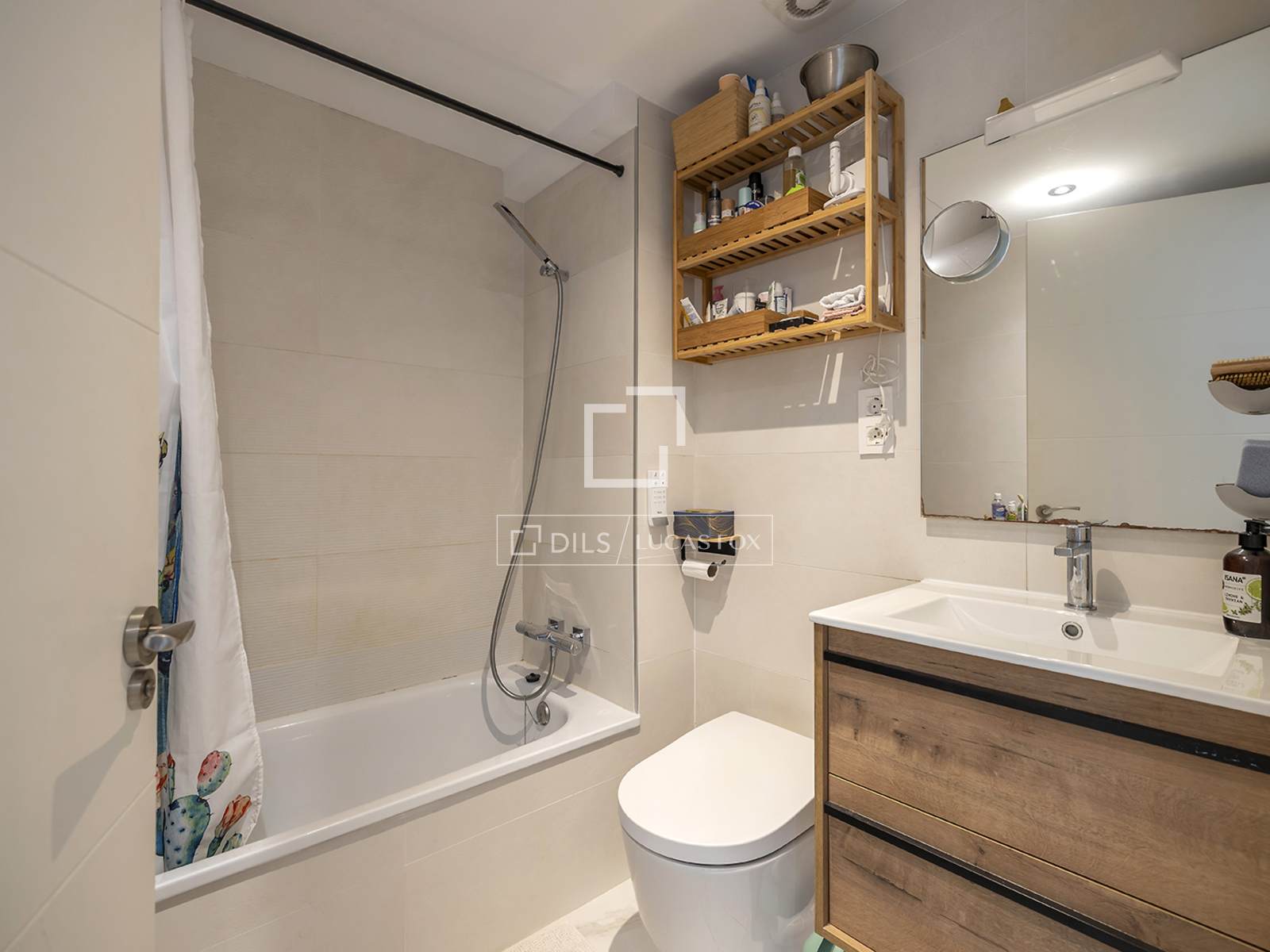 Wohnung in Barcelona, Spanien 3 Schlafzimmer, 112 m2 Nr. 192673
