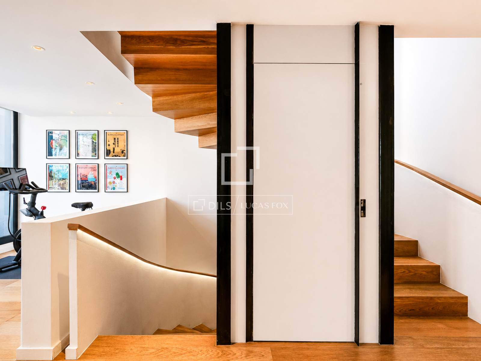 Villa Barcelona, Spānijā 6 istabas, 339 m2 Nr. 192674