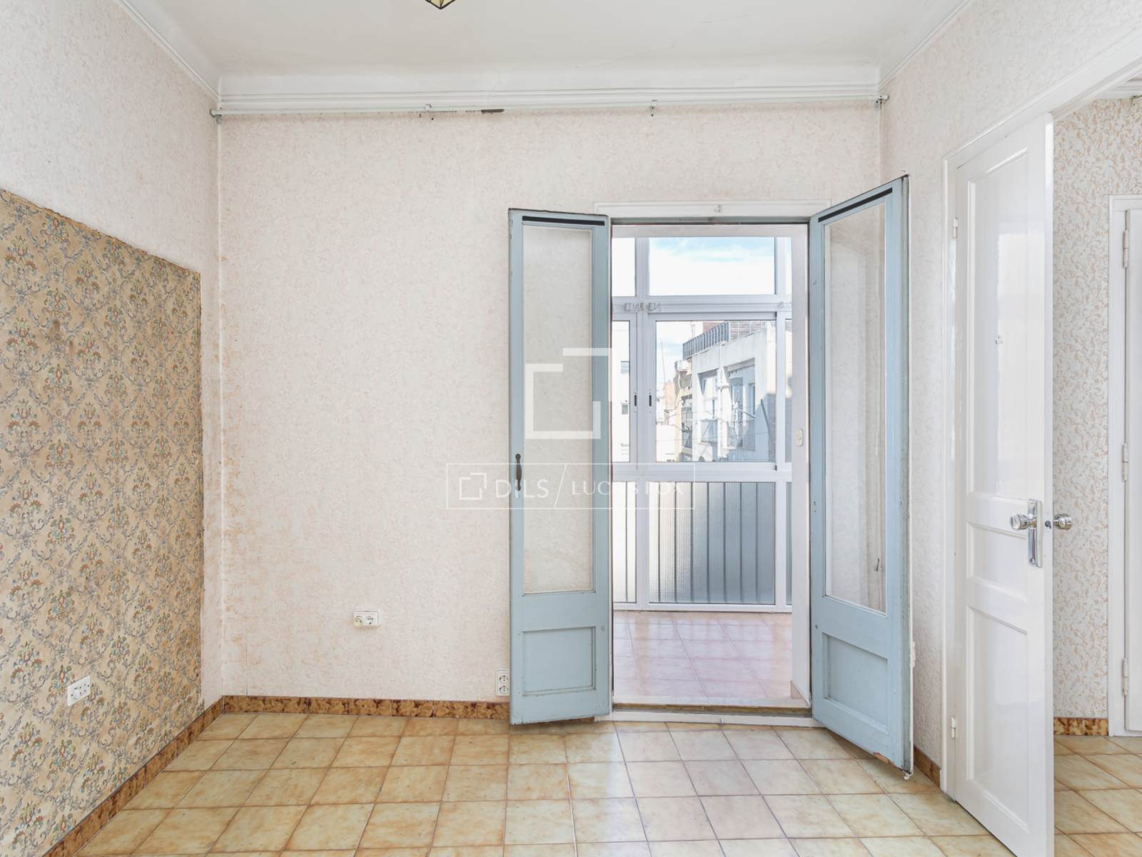 Appartamento a Barcelona, Spagna 4 camere da letto, 81 mq. N° 192678