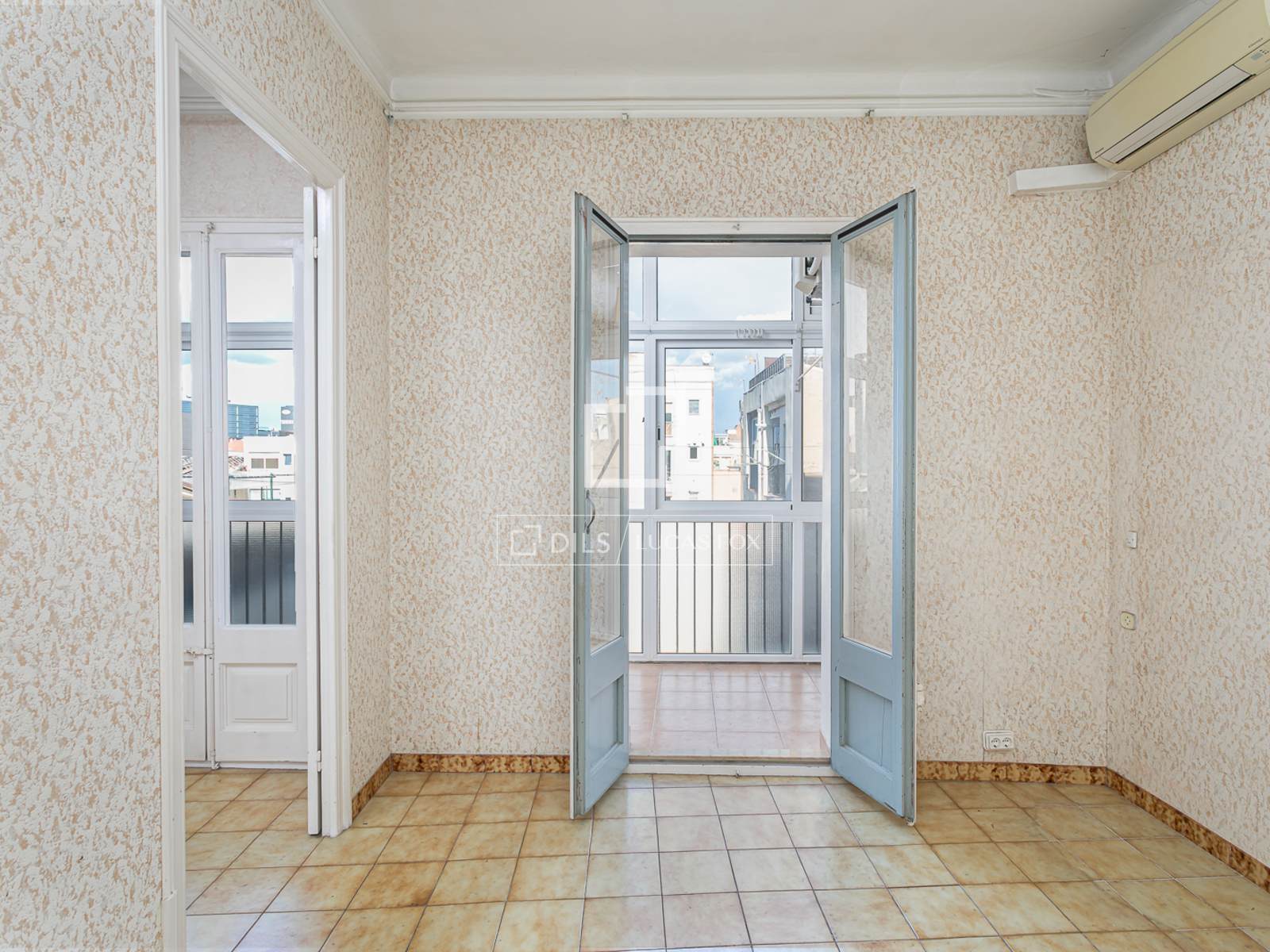 Appartamento a Barcelona, Spagna 4 camere da letto, 81 mq. N° 192678