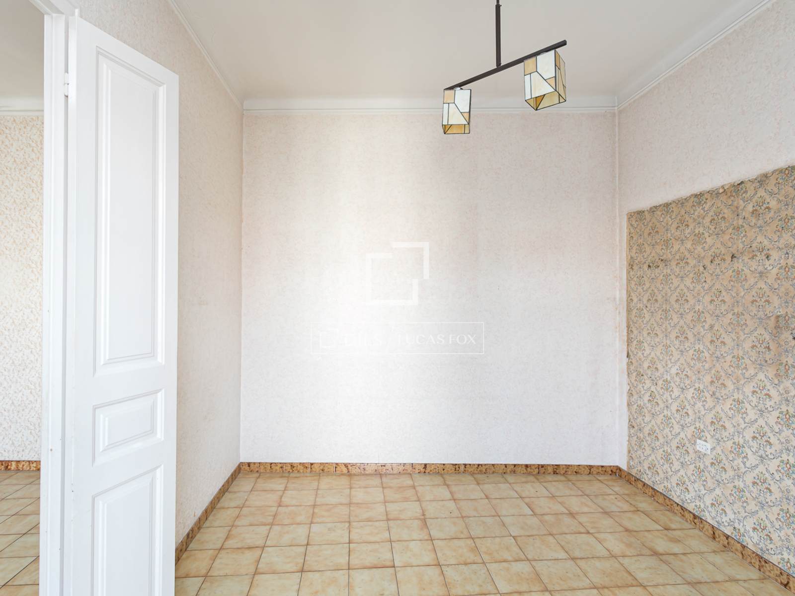 Appartamento a Barcelona, Spagna 4 camere da letto, 81 mq. N° 192678