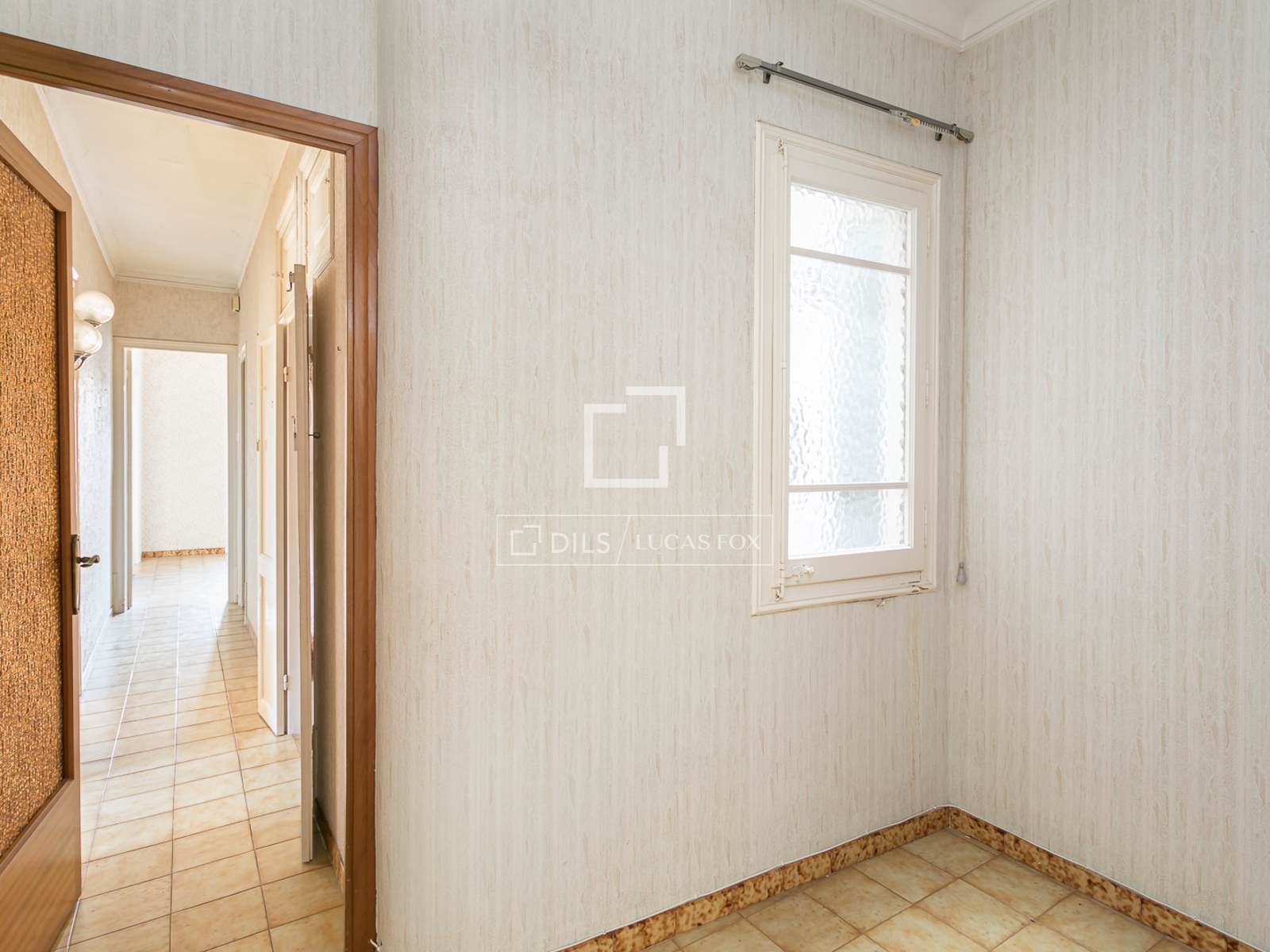 Appartamento a Barcelona, Spagna 4 camere da letto, 81 mq. N° 192678