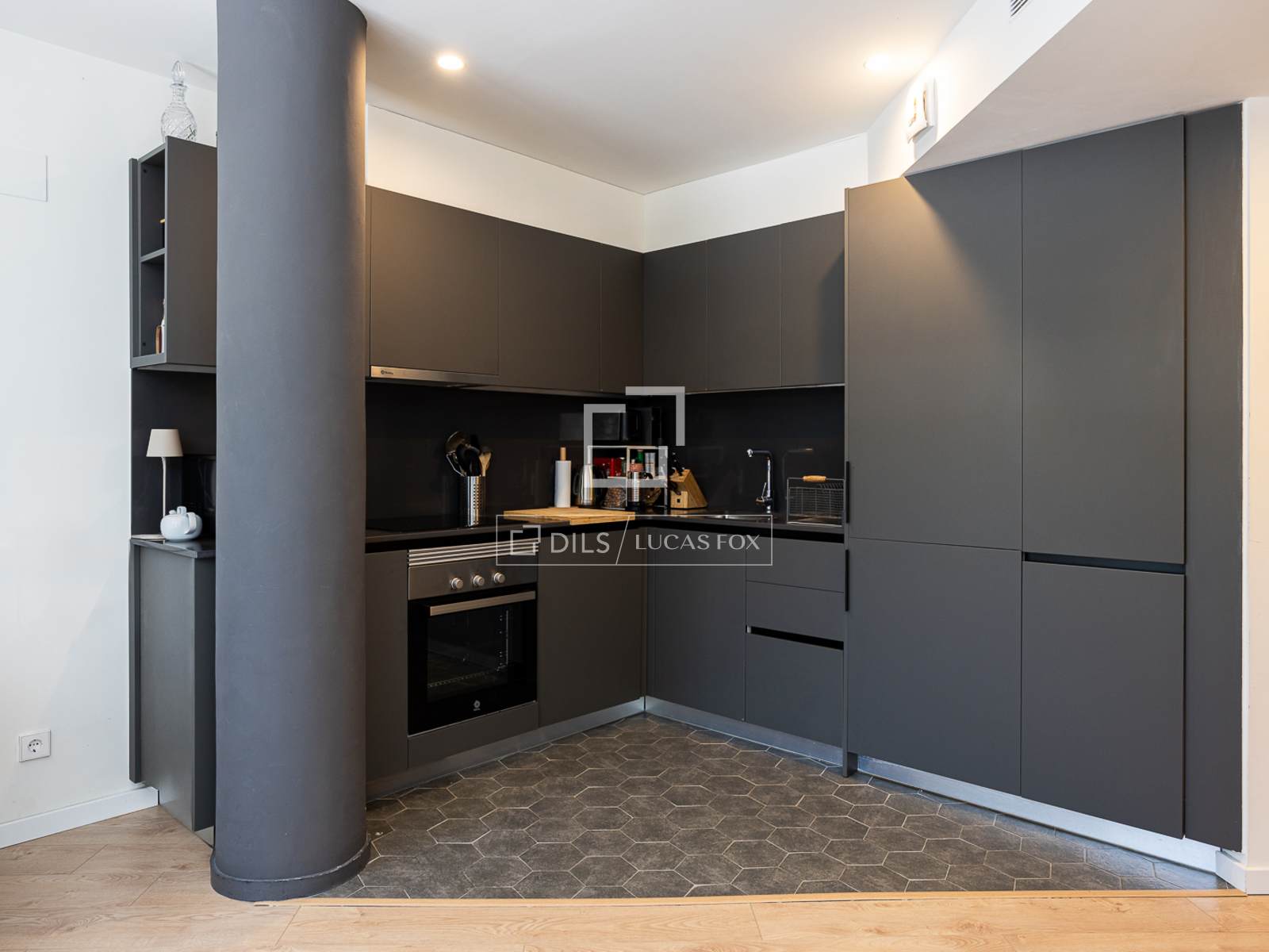 Wohnung in Barcelona, Spanien 2 Schlafzimmer, 73 m2 Nr. 192676