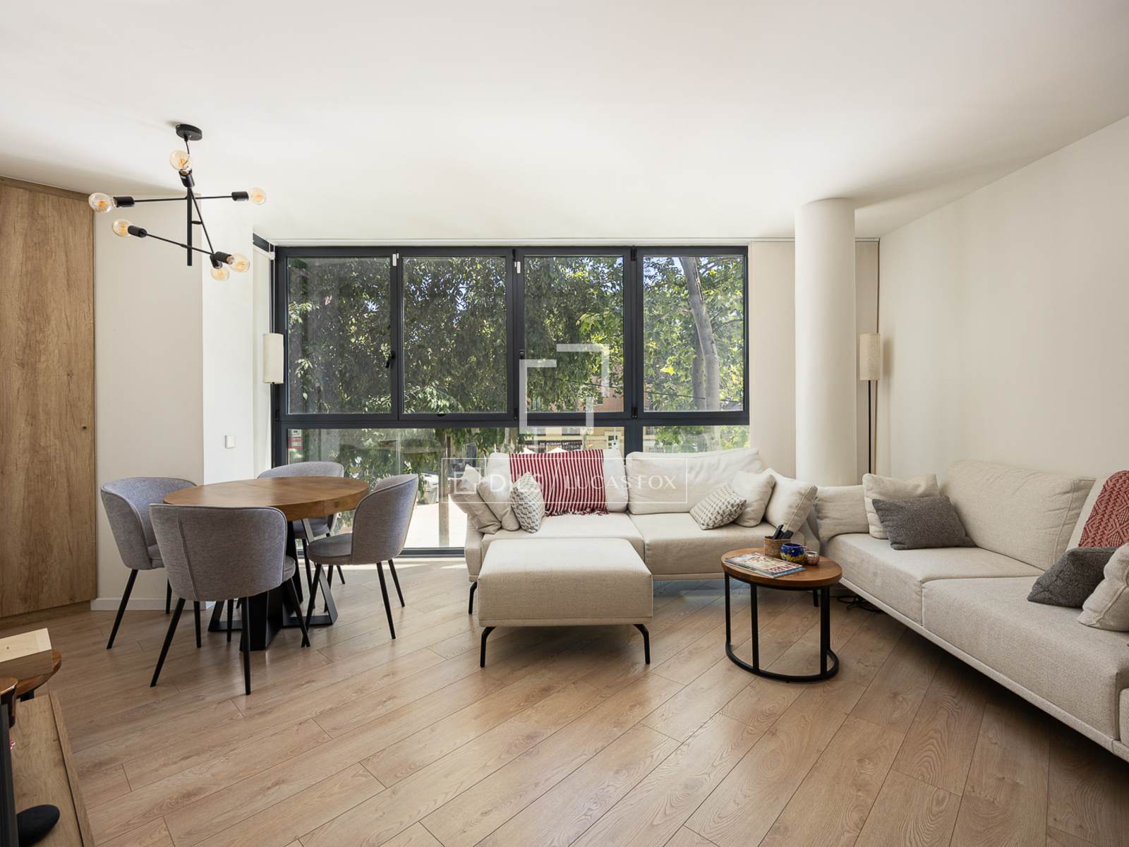 Wohnung in Barcelona, Spanien 2 Schlafzimmer, 73 m2 Nr. 192676