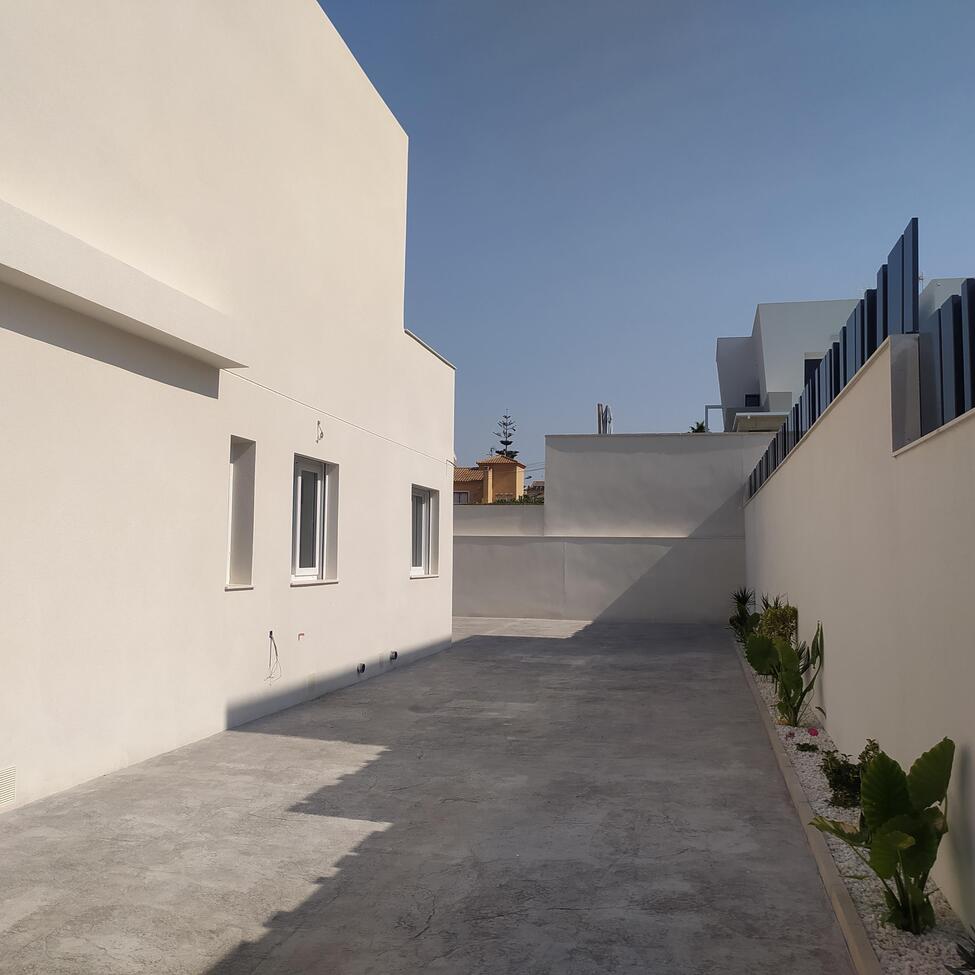 Villa en Torrevieja, Alicante, España 3 dormitorios,  No. 139782