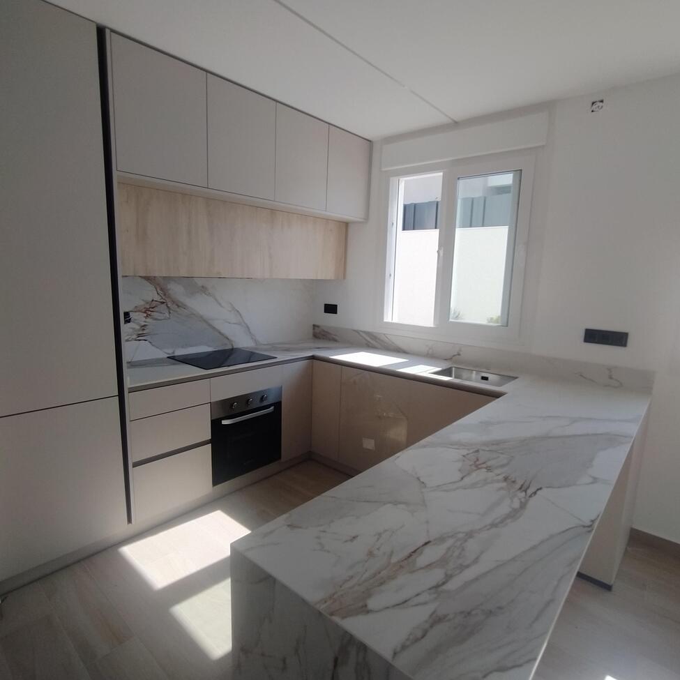 Villa en Torrevieja, Alicante, España 3 dormitorios,  No. 139782