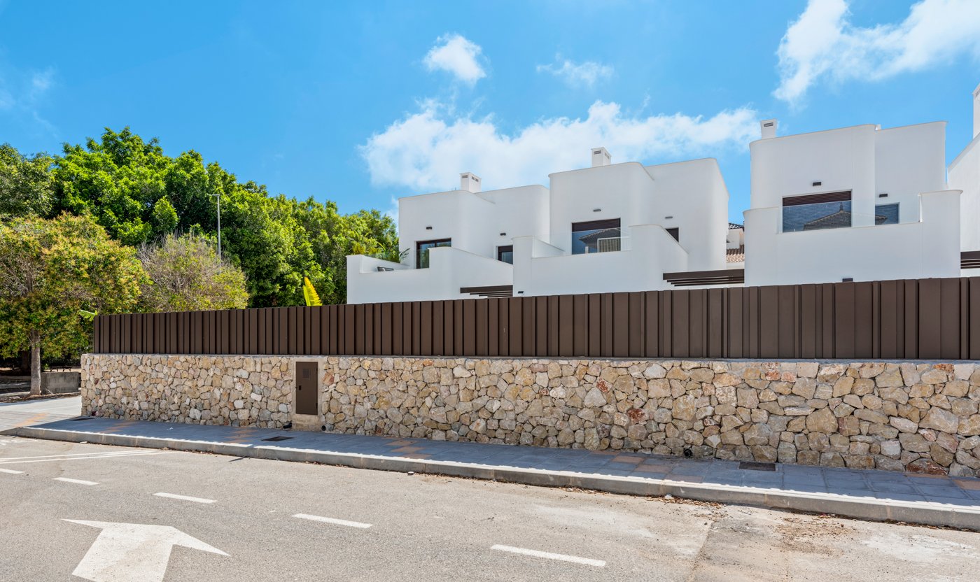Villa en Mil Palmeras, Alicante, España 4 dormitorios, 173 m2 No. 189783