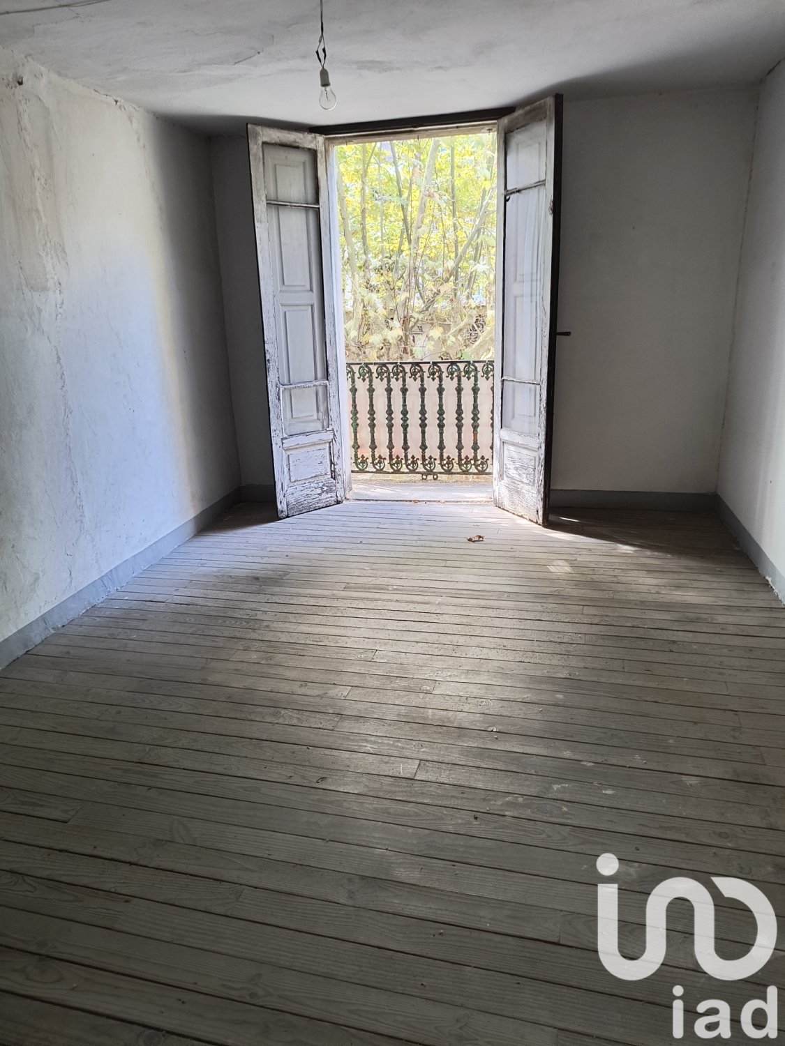 Commercial property à Ourense, Espagne 280 m2 No. 153166