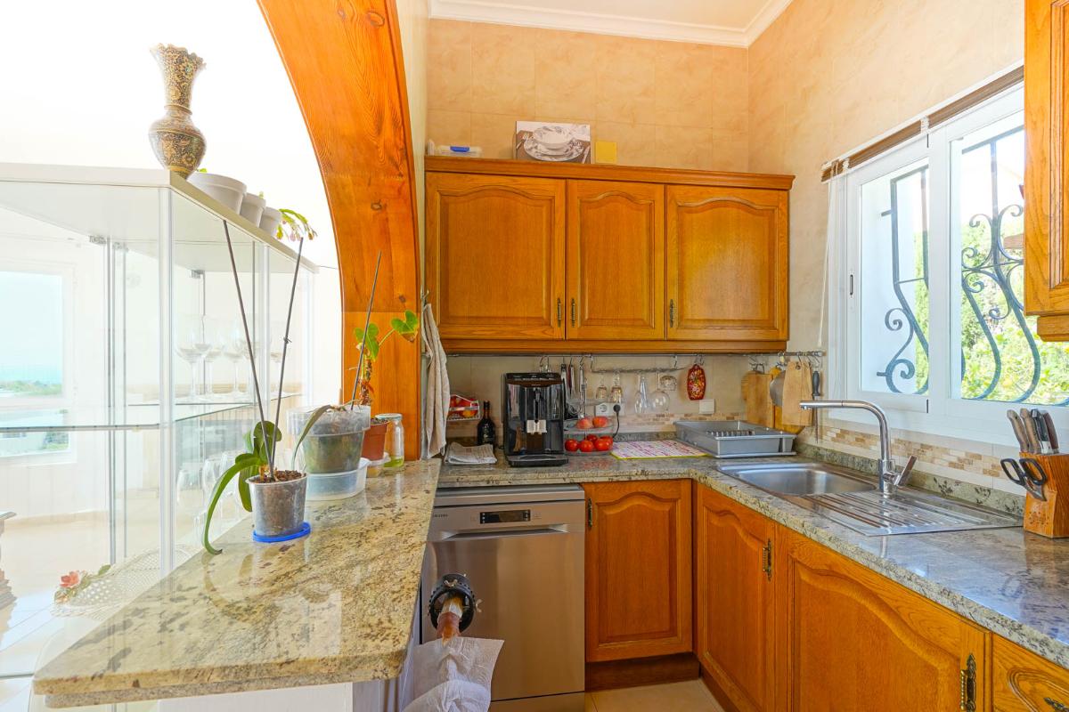 Huvila Benitachell, Alicante, Espanja 3 makuuhuonetta, 165 m2 No. 102252