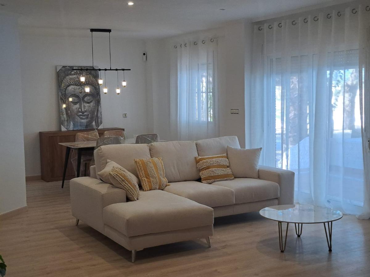 Villa à Orihuela, Alicante, Espagne 5 chambres, 250 m2 No. 102249