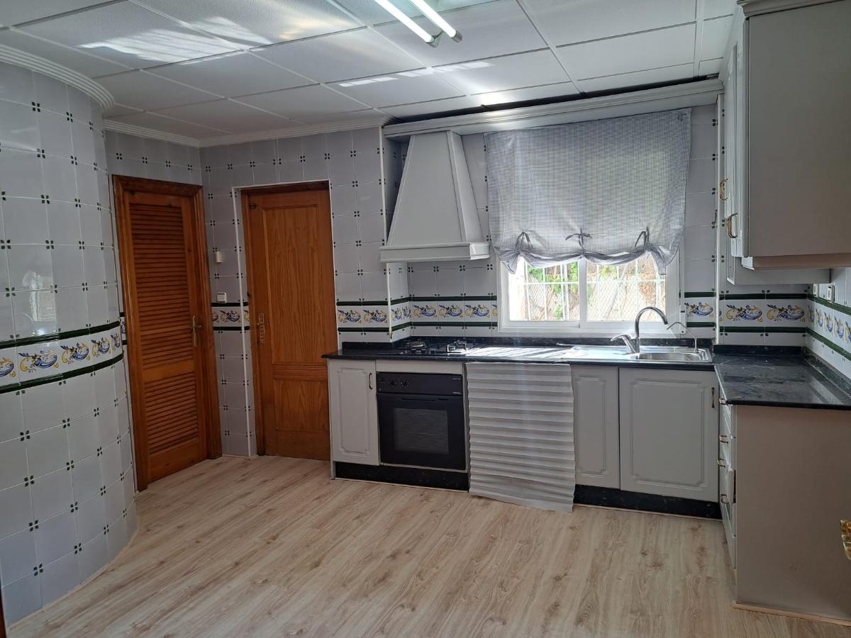 Villa à Orihuela, Alicante, Espagne 5 chambres, 250 m2 No. 102249